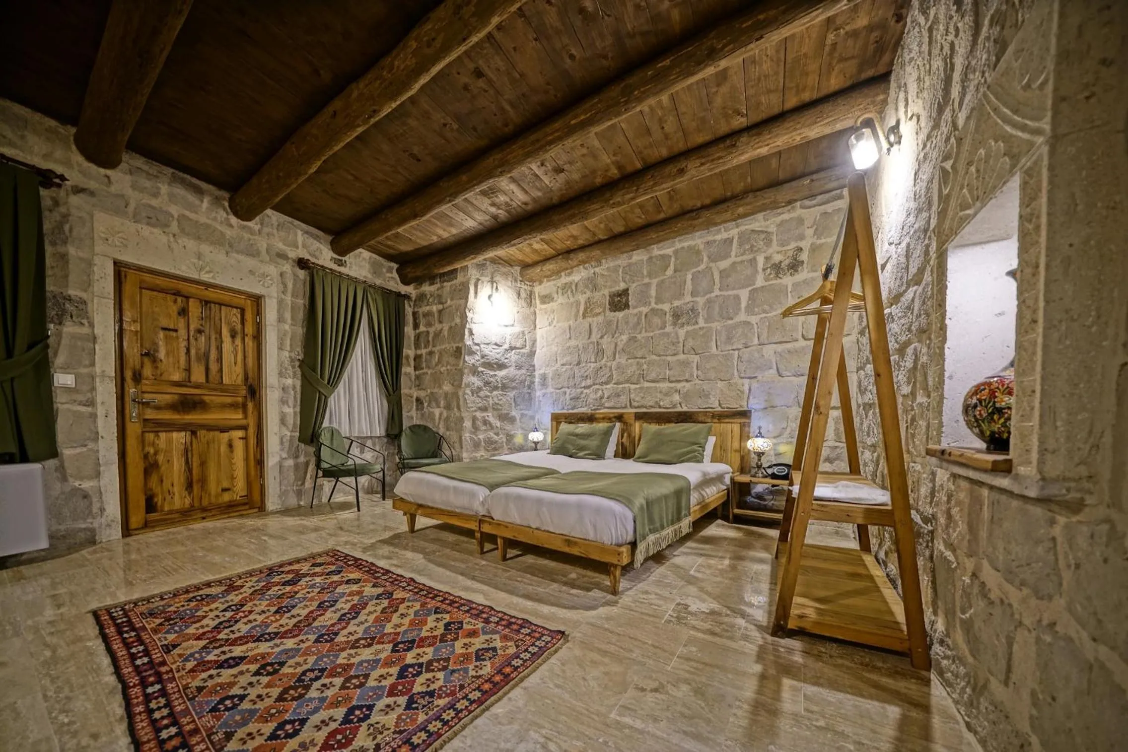 Bedroom, Bed in Vigneron Cave Hotel