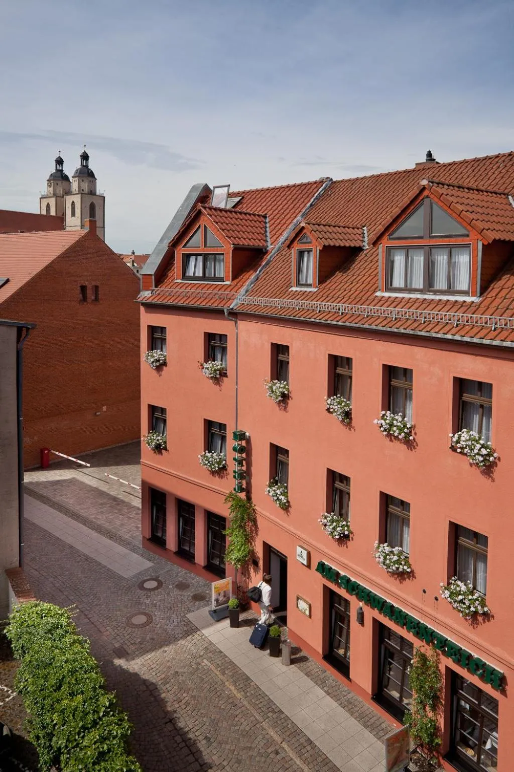 Property building in Hotel-Pension Am Schwanenteich