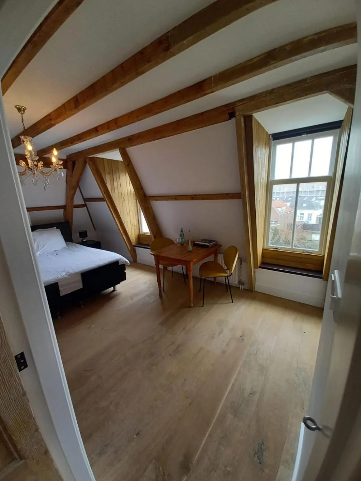 Photo of the whole room in B&B Van Amsterdam