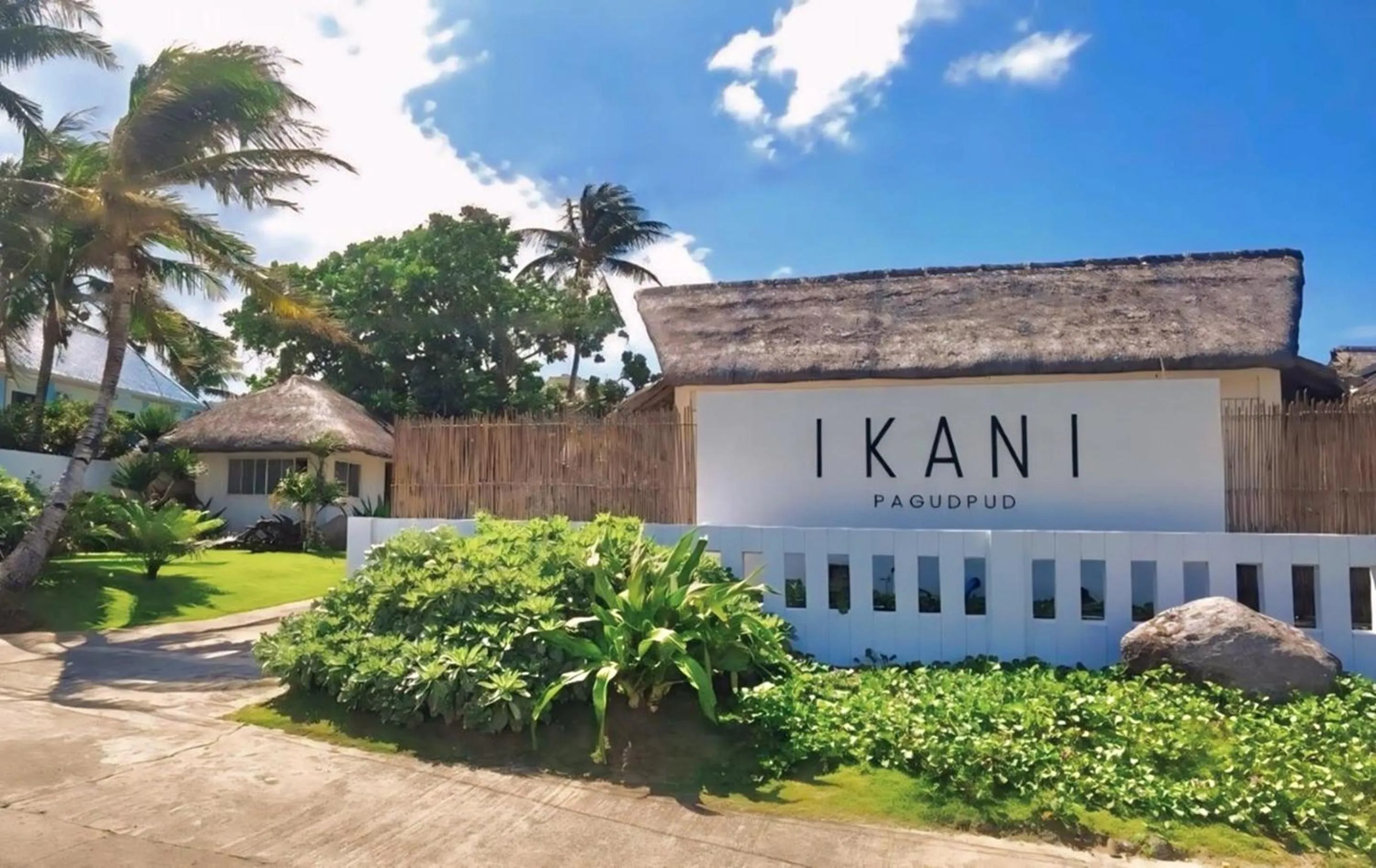 Property building in Ikani Surf Resort