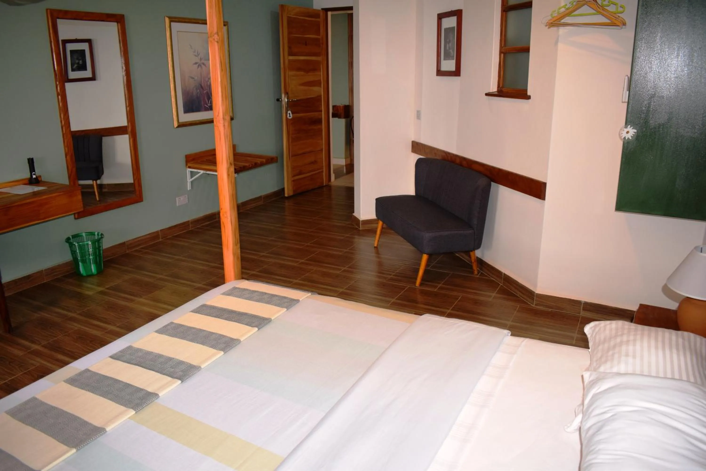 Bedroom, Bed in Edelwyss-Inn