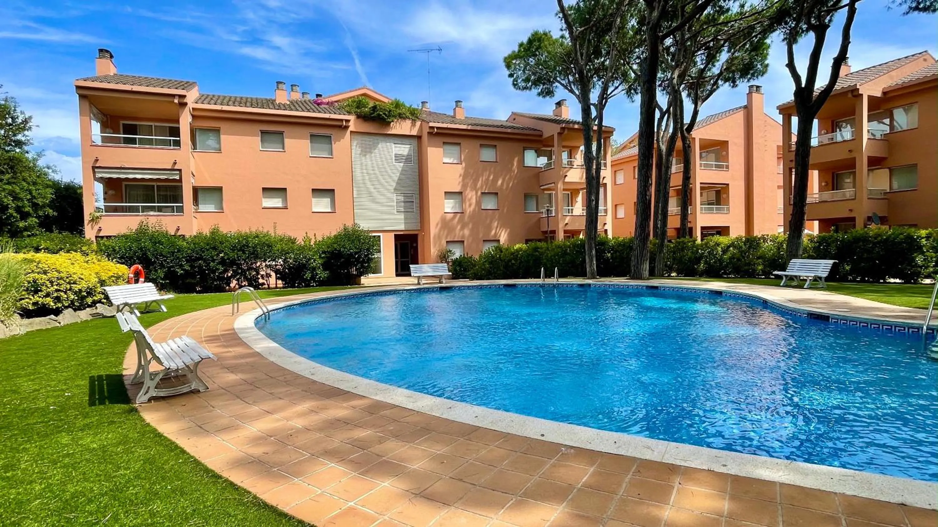 Swimming pool in Puig Sa Guilla 1C B2