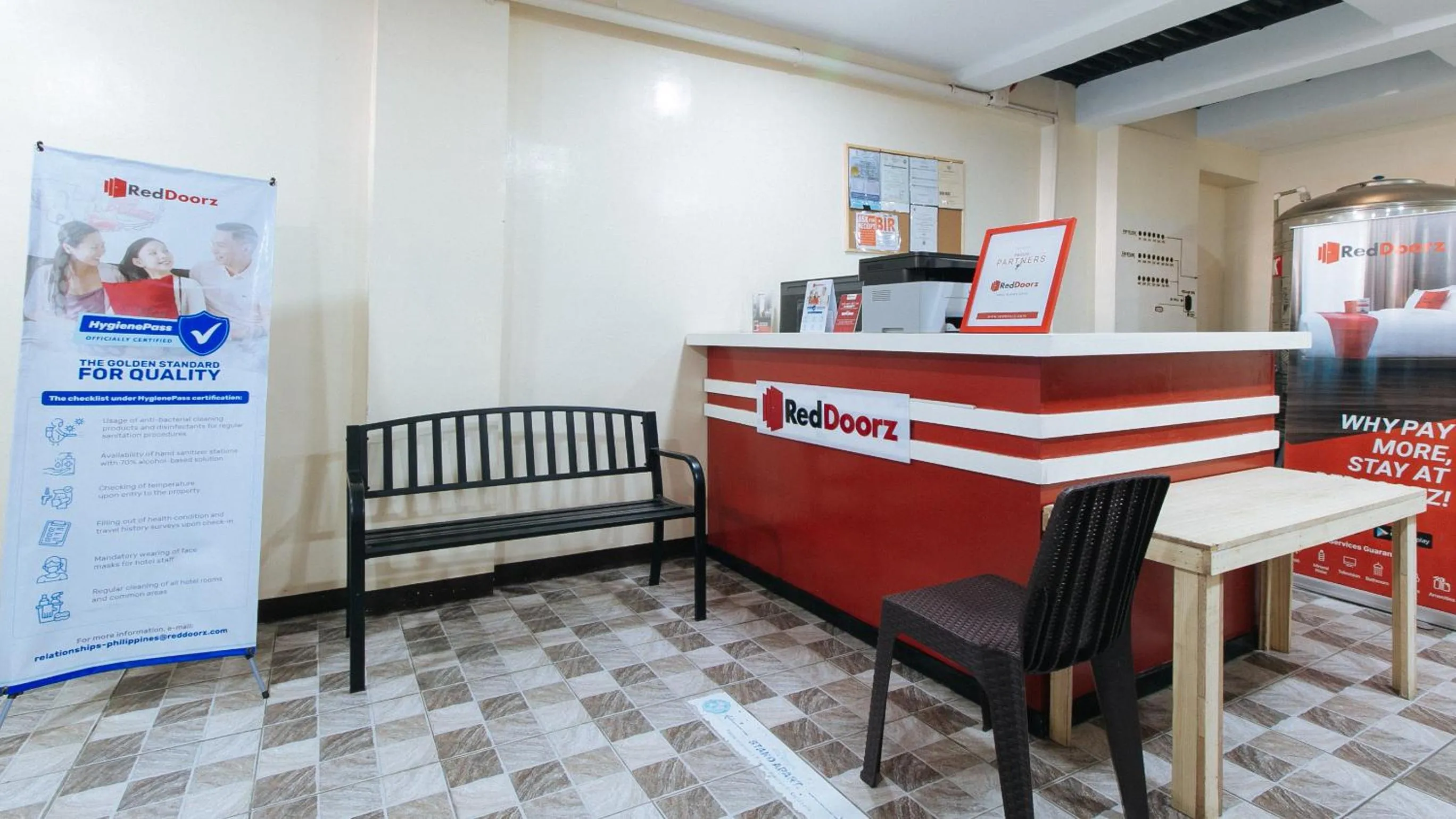 Lobby or reception in RedDoorz Plus near Uptown BGC Mall