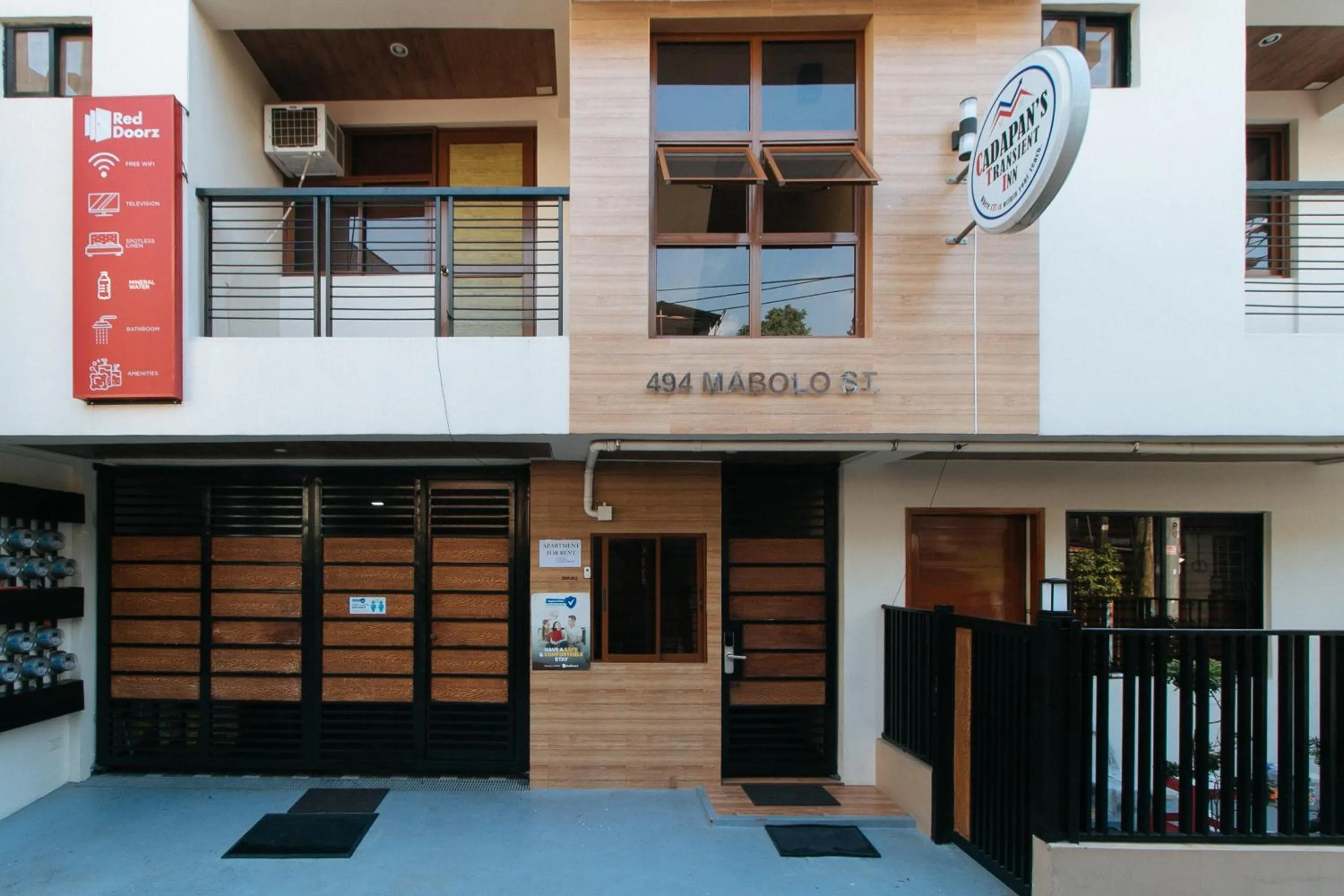 Property building in RedDoorz Plus near Uptown BGC Mall