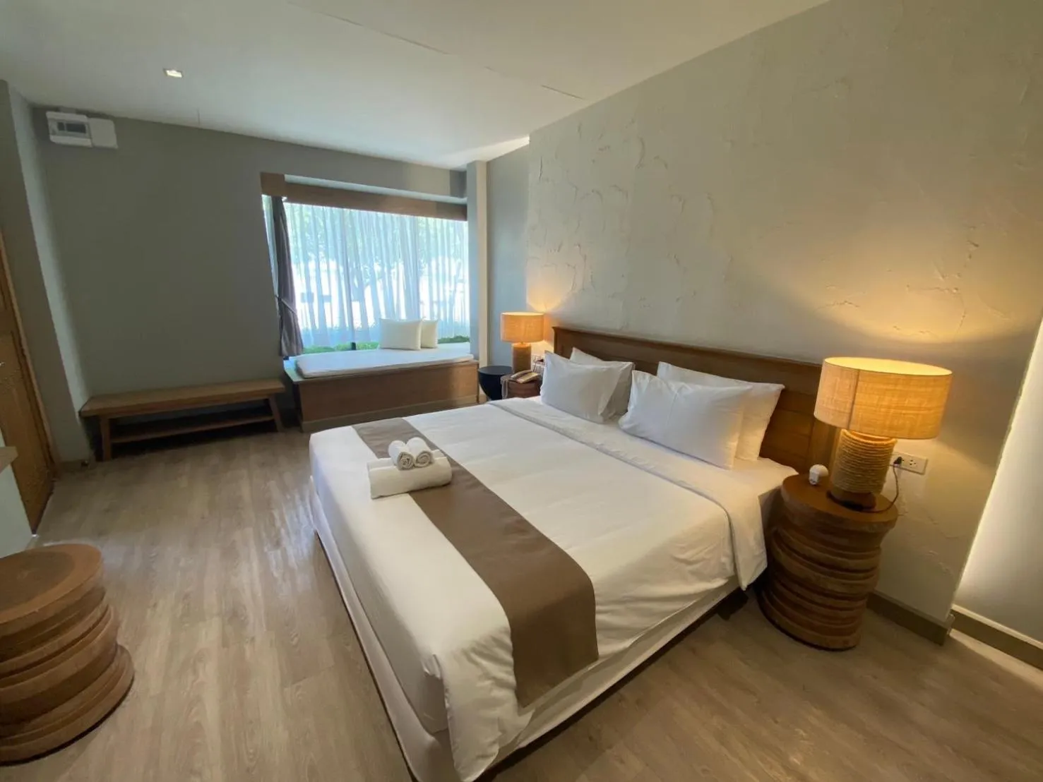 Bed in Saksiam Lakeside Resort