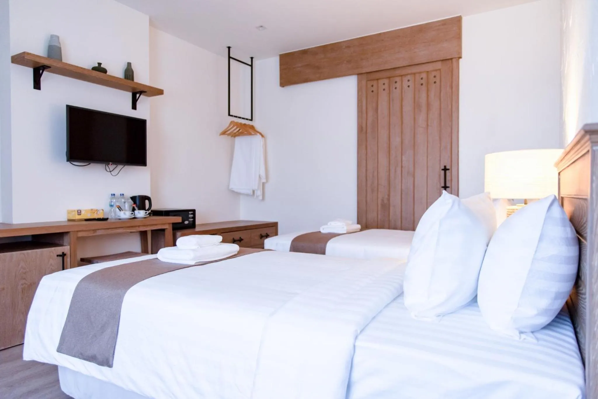 Bed in Saksiam Lakeside Resort