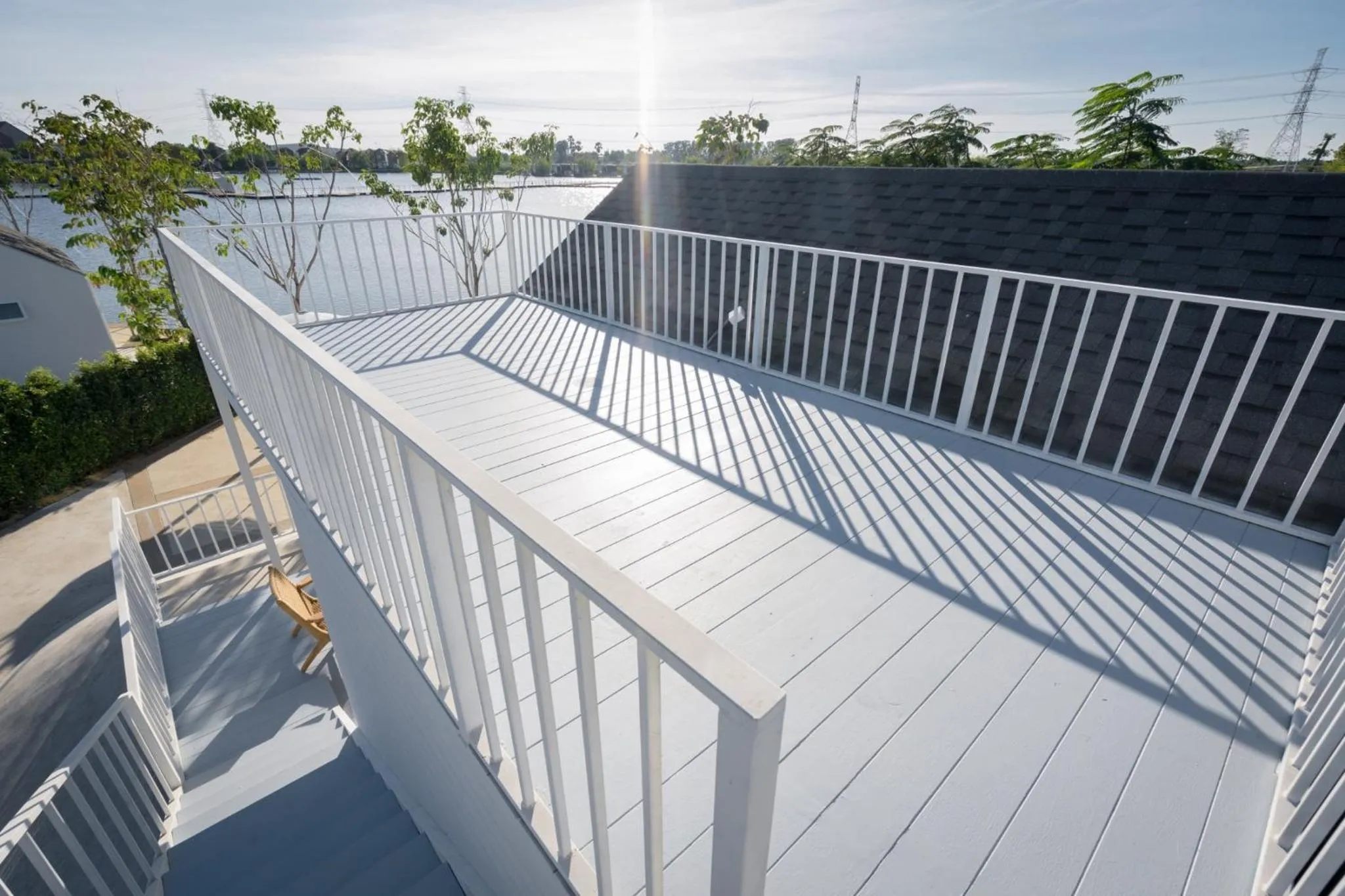 Saksiam Lakeside Resort