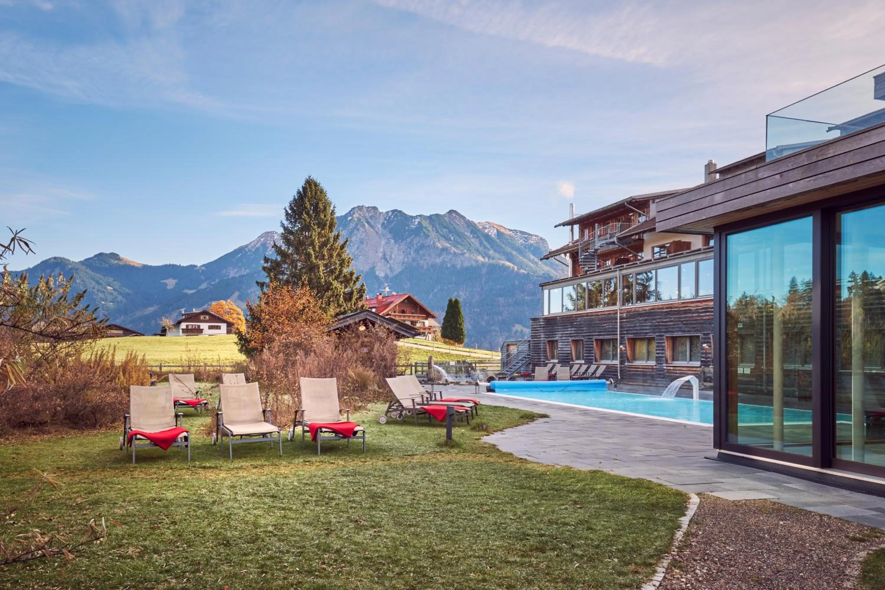 Swimming pool in Hotel Oberstdorf