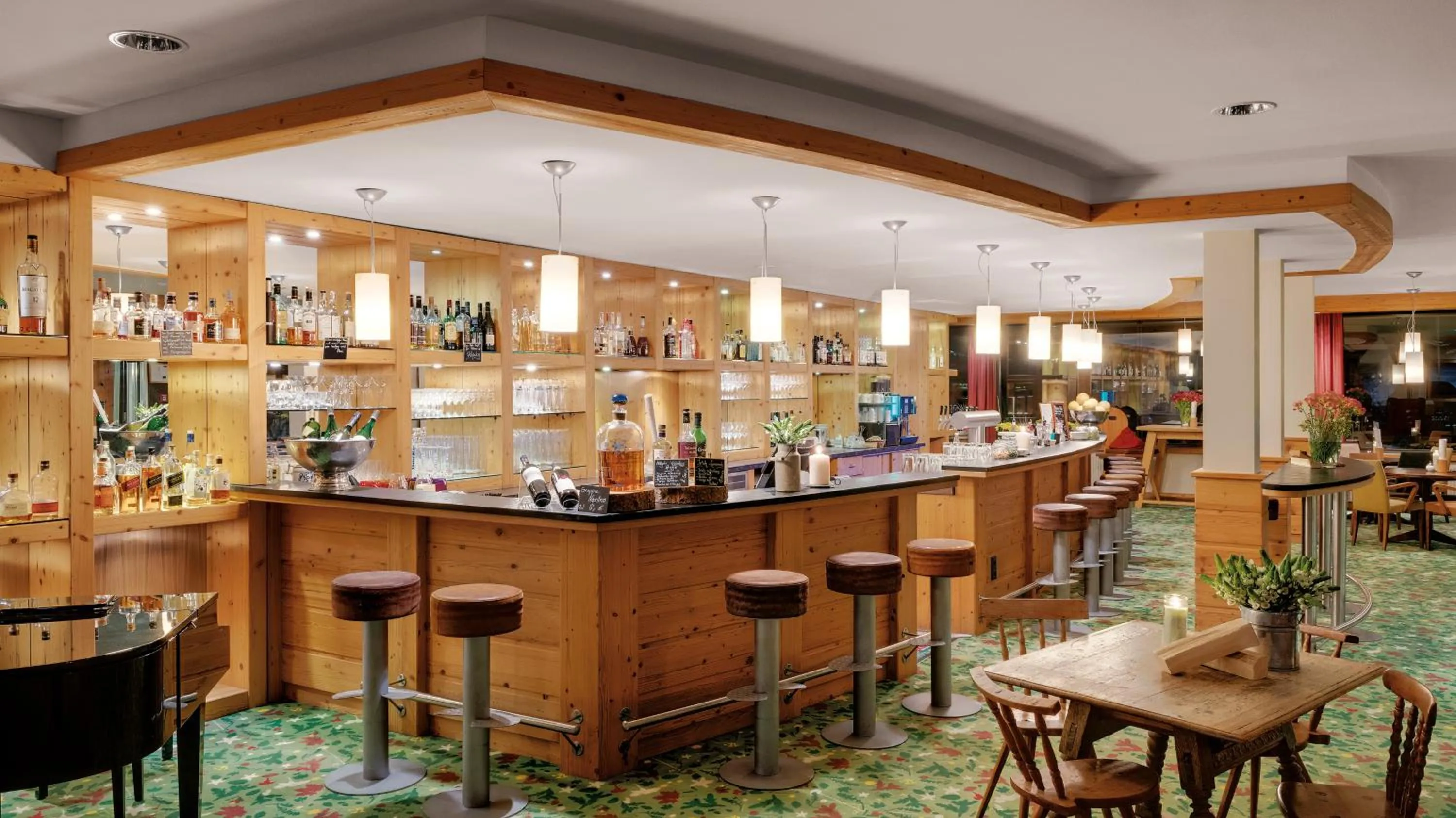 Lounge or bar in Hotel Oberstdorf