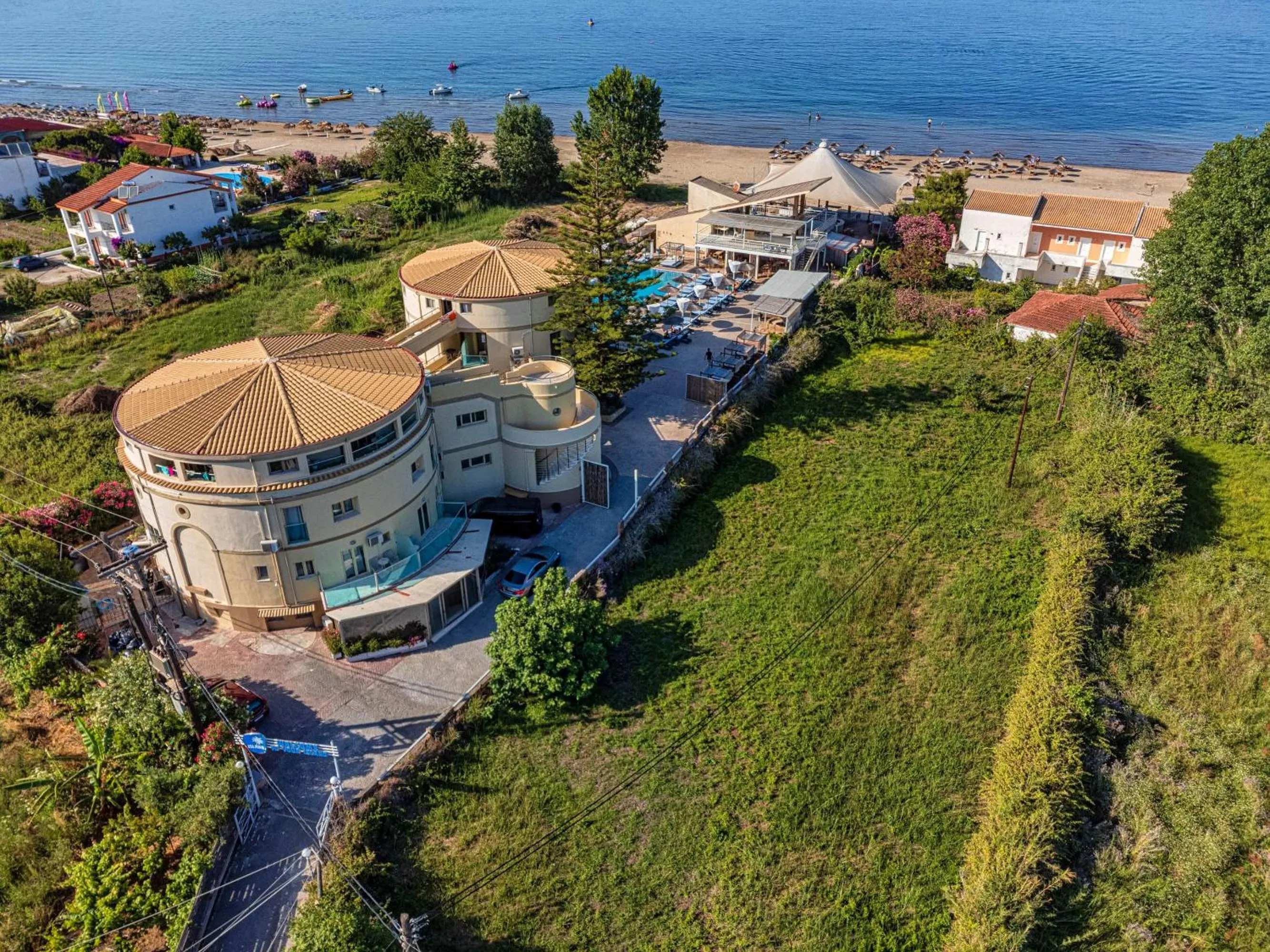 Property building in Island Kavos