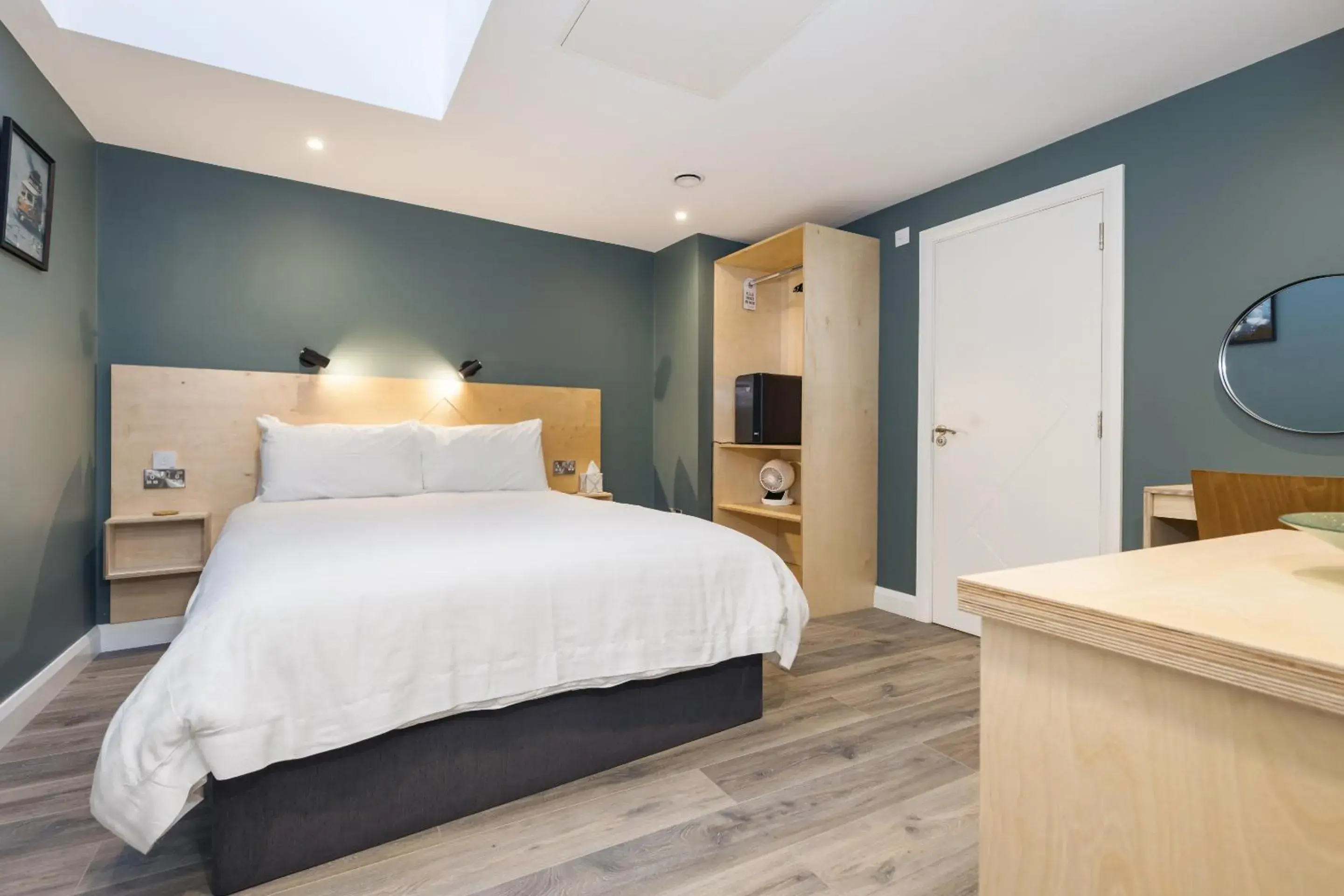 Deluxe King Room in Port 56 Deluxe King Room in Port 56