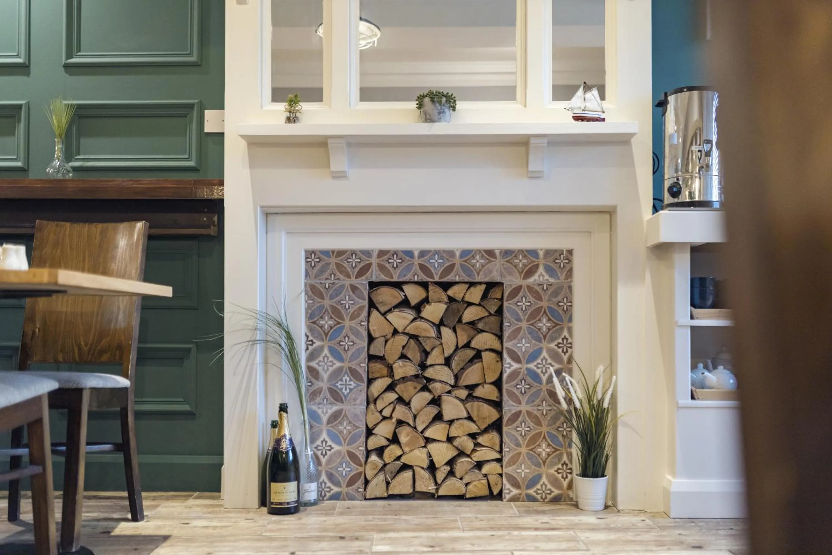 Dining area in Port 56