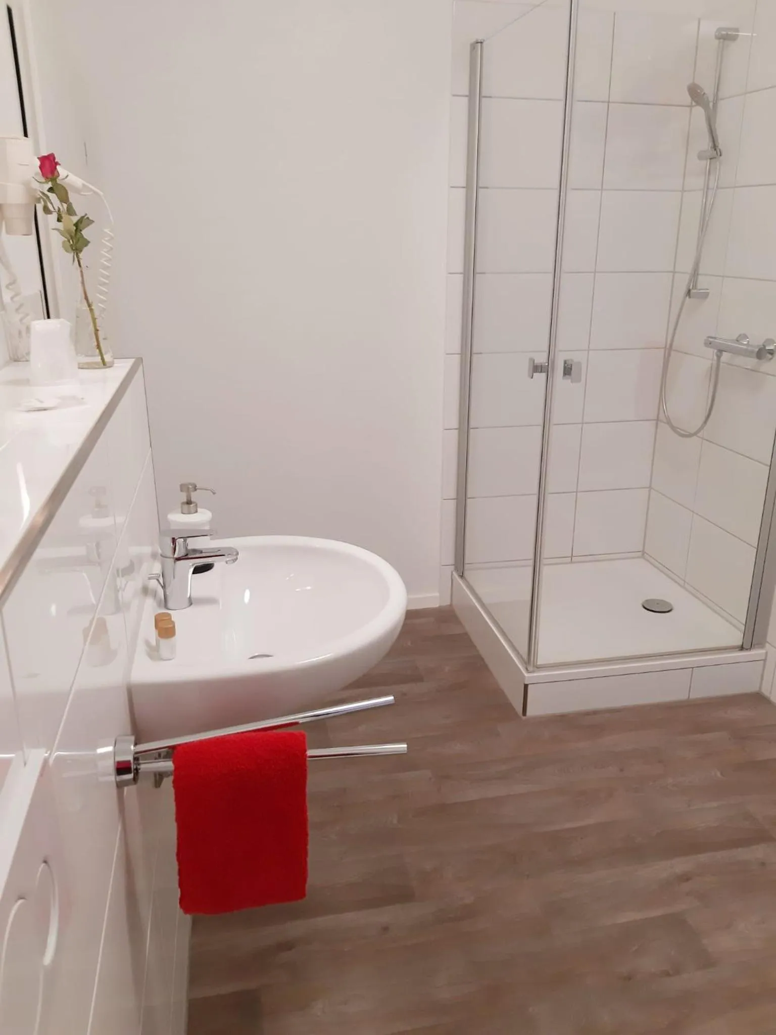 Bathroom in Hotel Columbus und Glamping