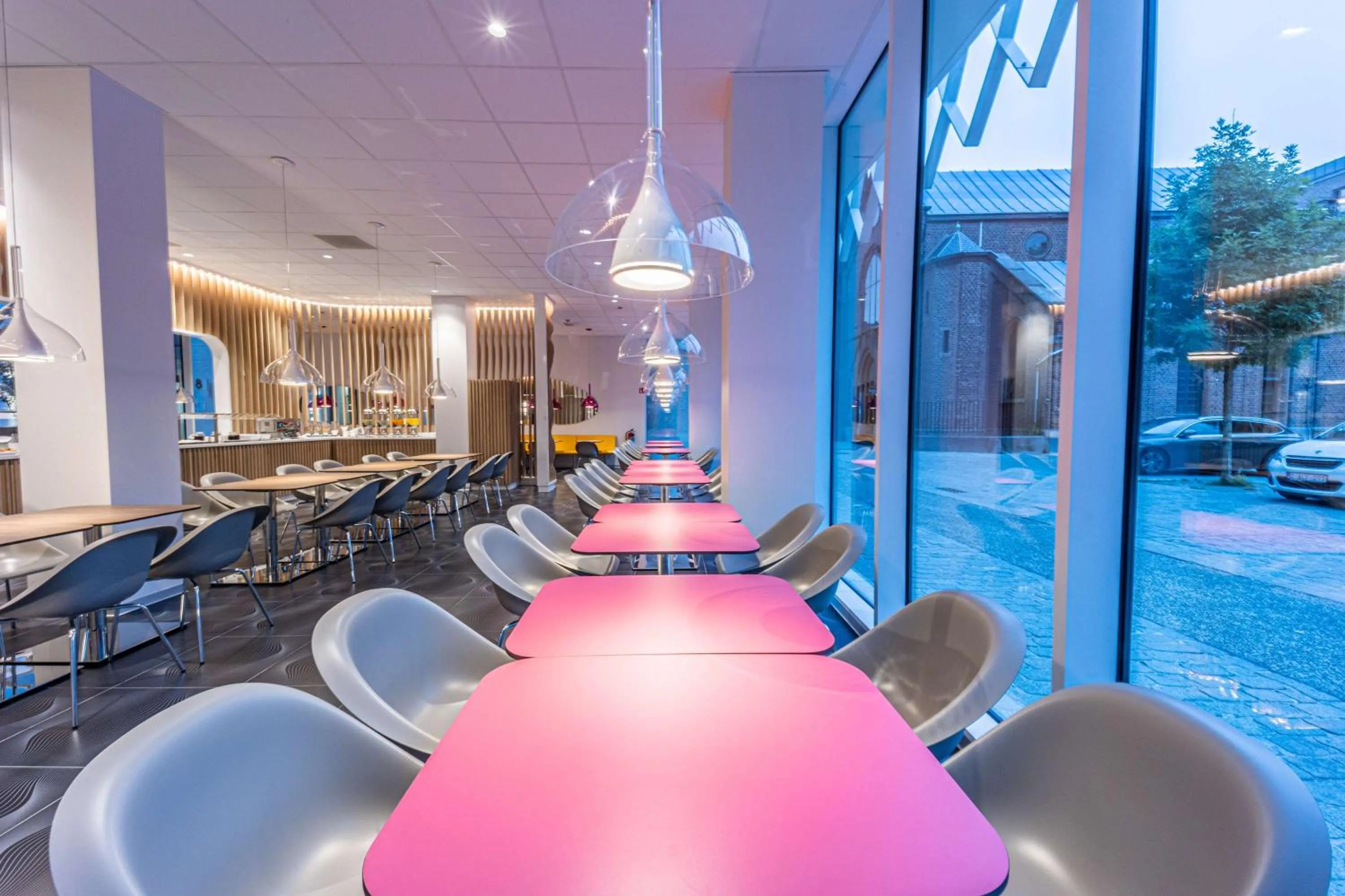 Restaurant/places to eat in Prize by Radisson, Antwerp City