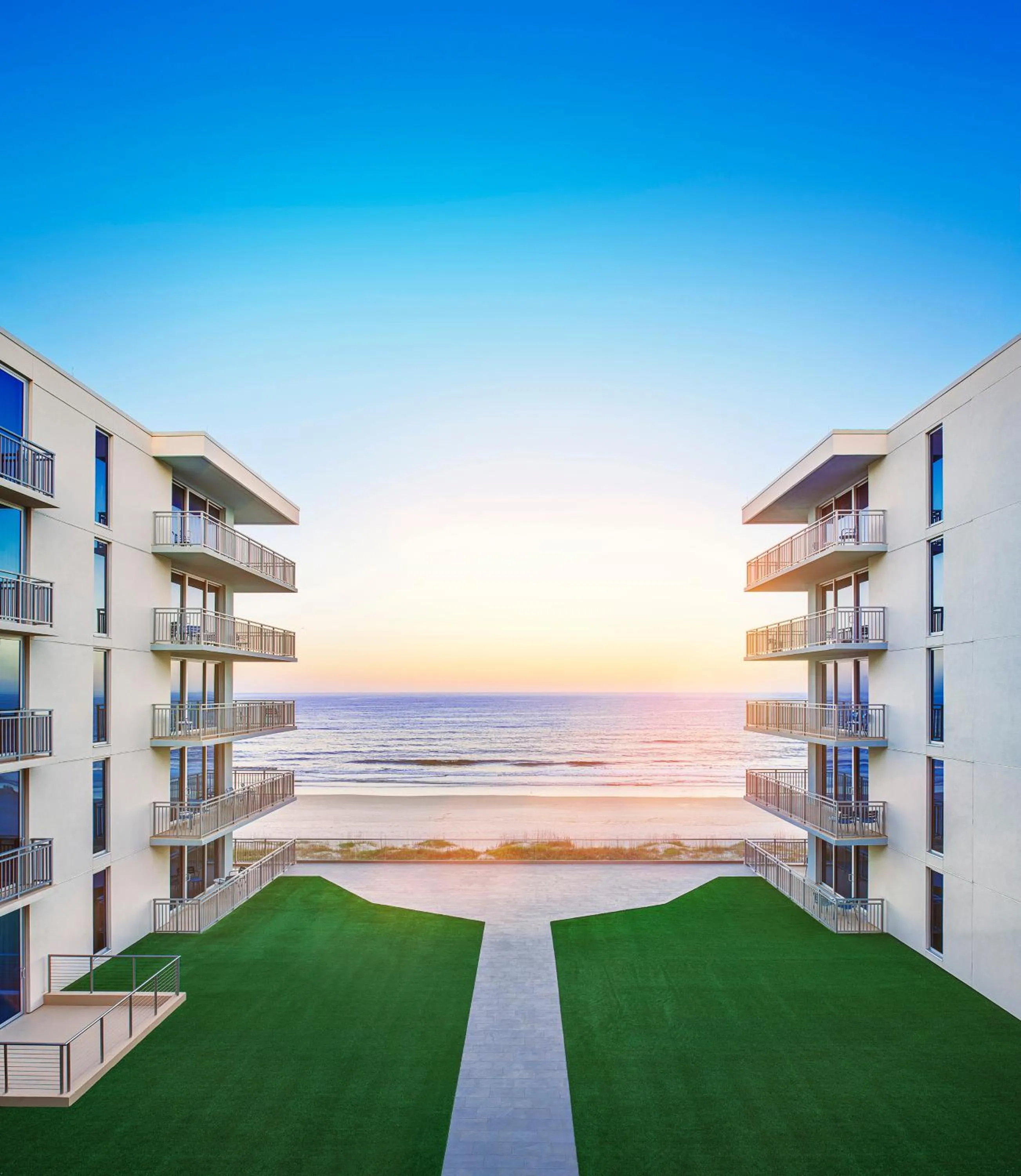 Property building in Margaritaville Jacksonville Beach