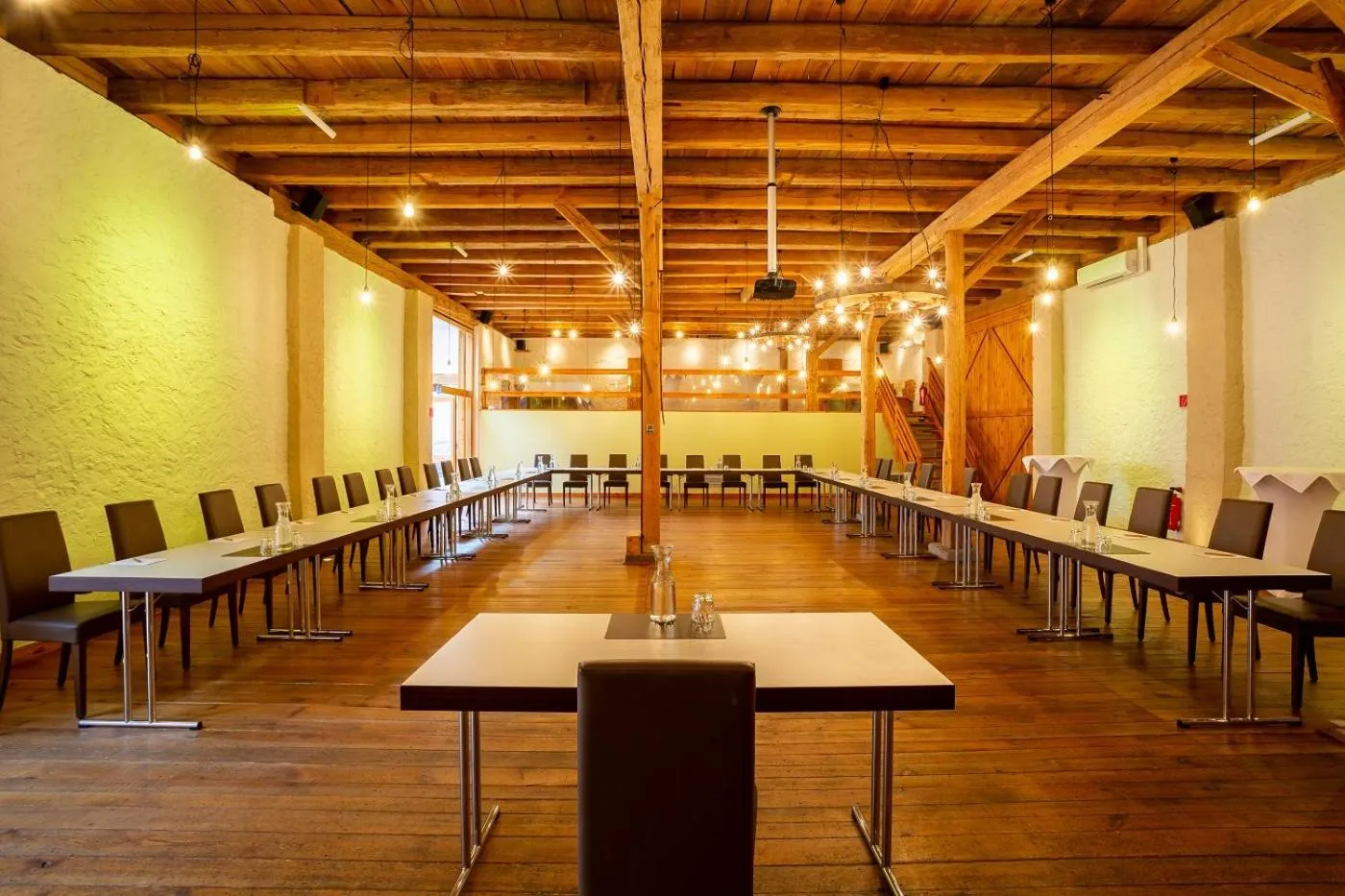 Meeting/conference room in ACANTUS Hotel