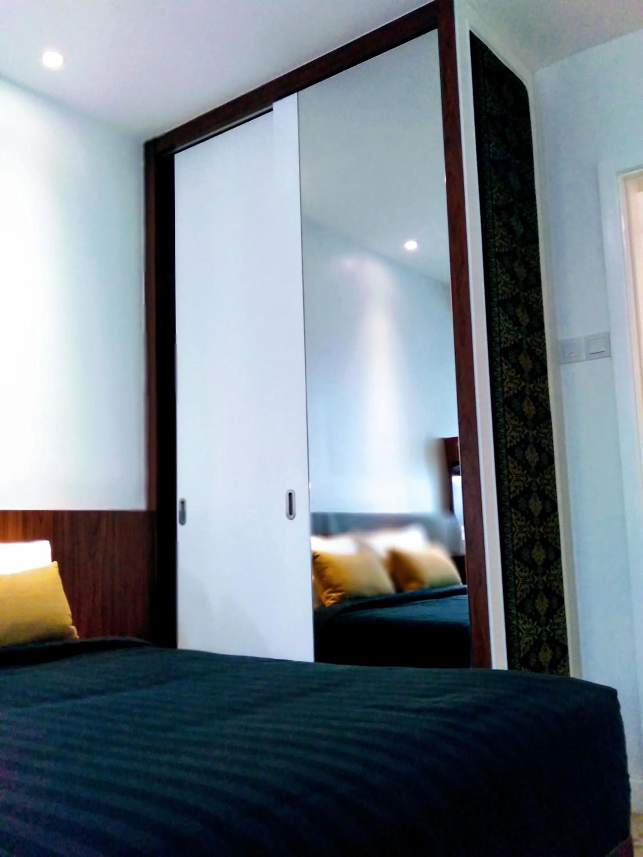 Bed in UTM Hotel & Residence