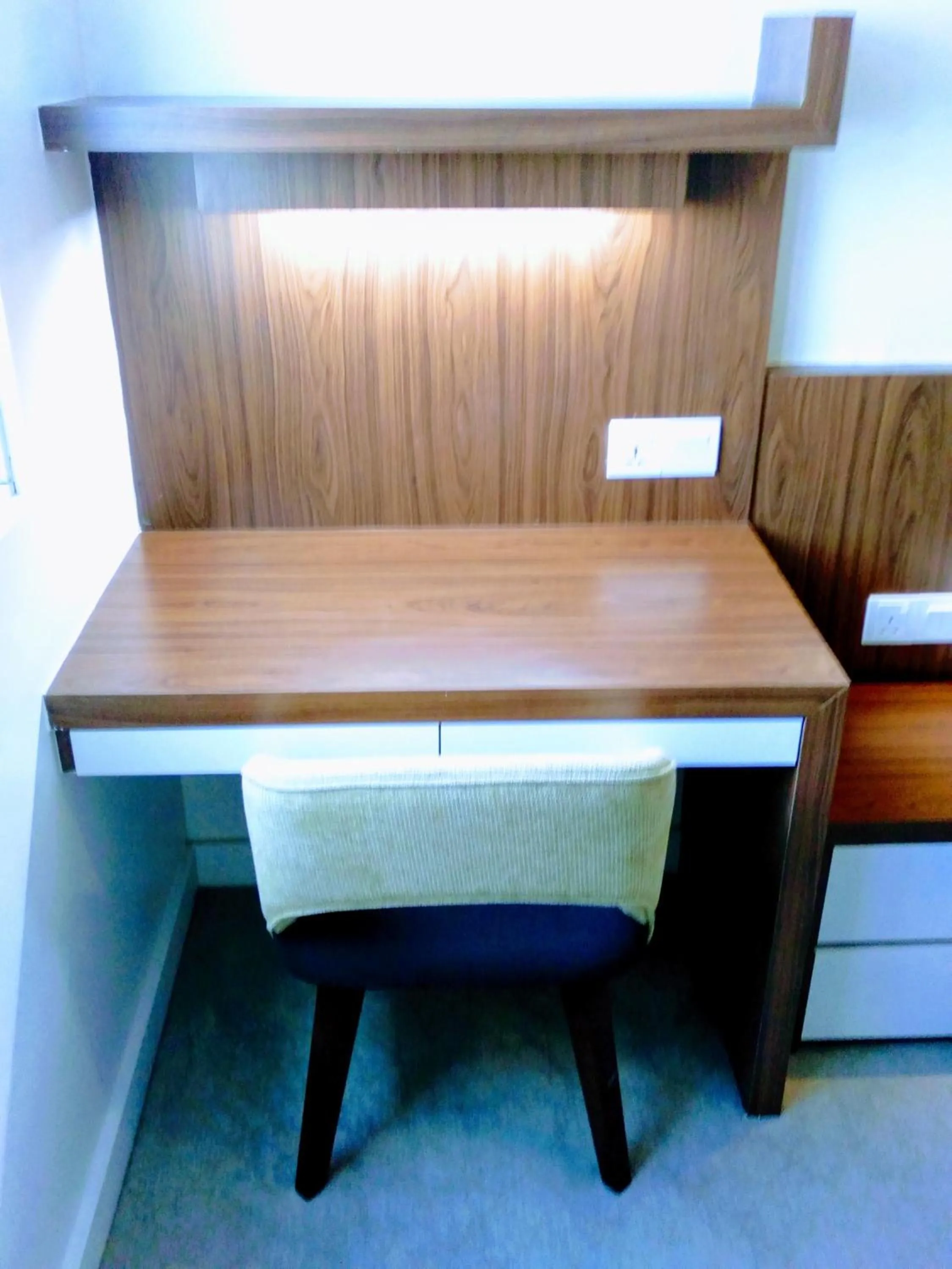 UTM Hotel & Residence