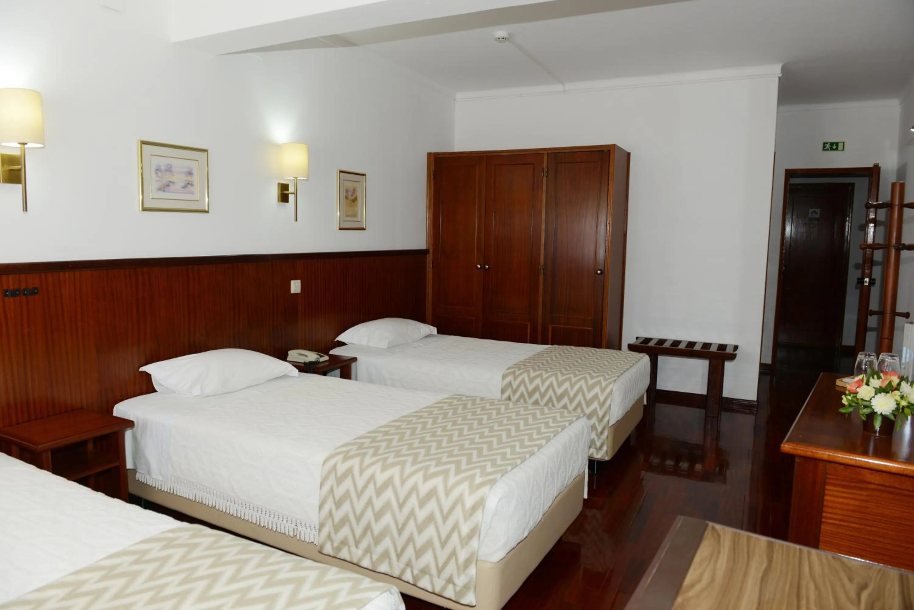 Bedroom, Bed in Estalagem Sequeira