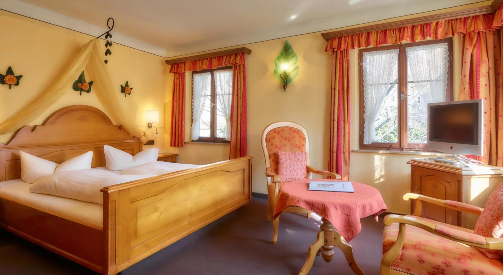 Seating area, Bed in Klosterstüble