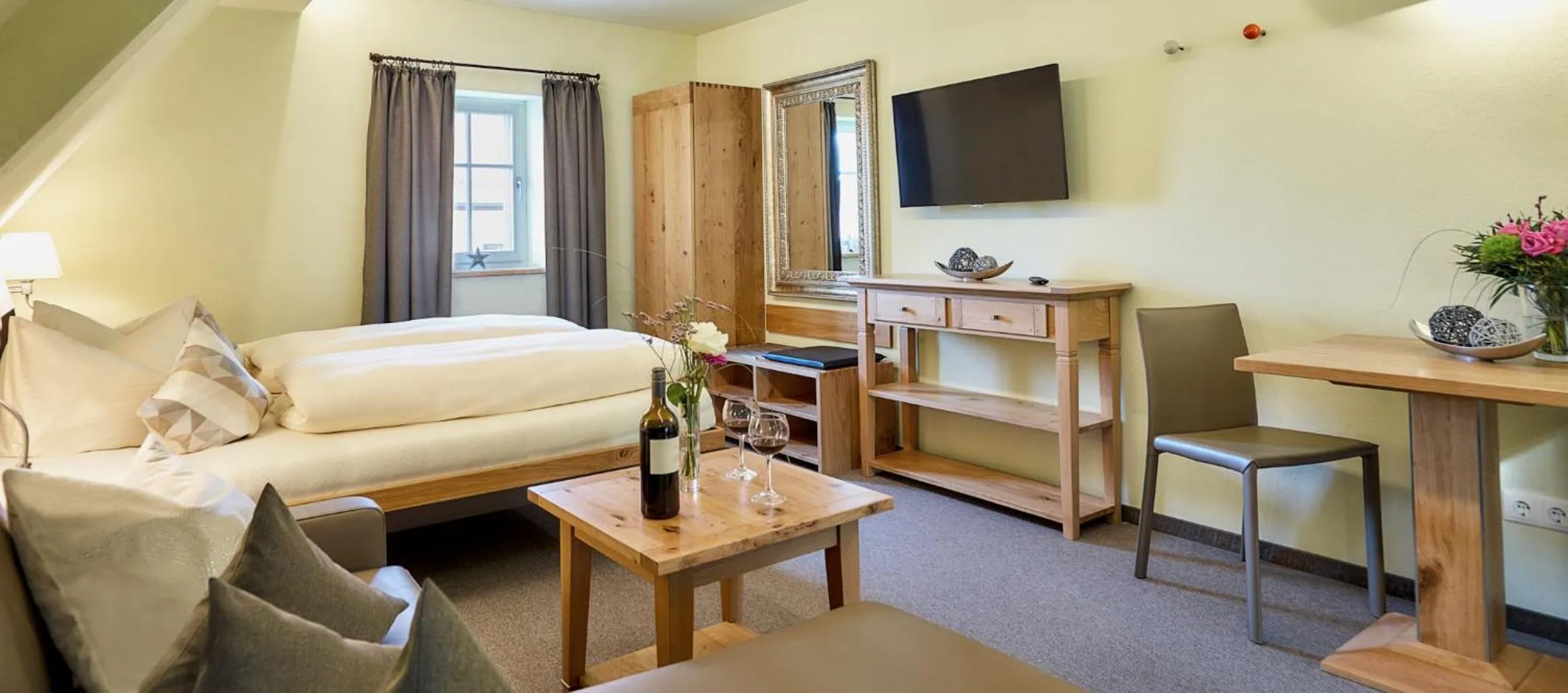 Photo of the whole room, Bed in Klosterstüble