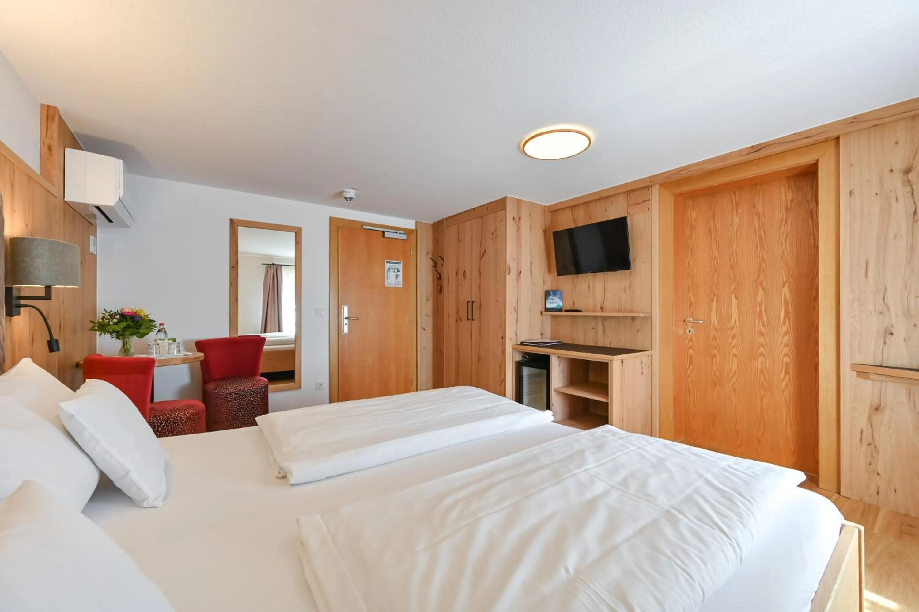 Bed in Hotel Weinbauer