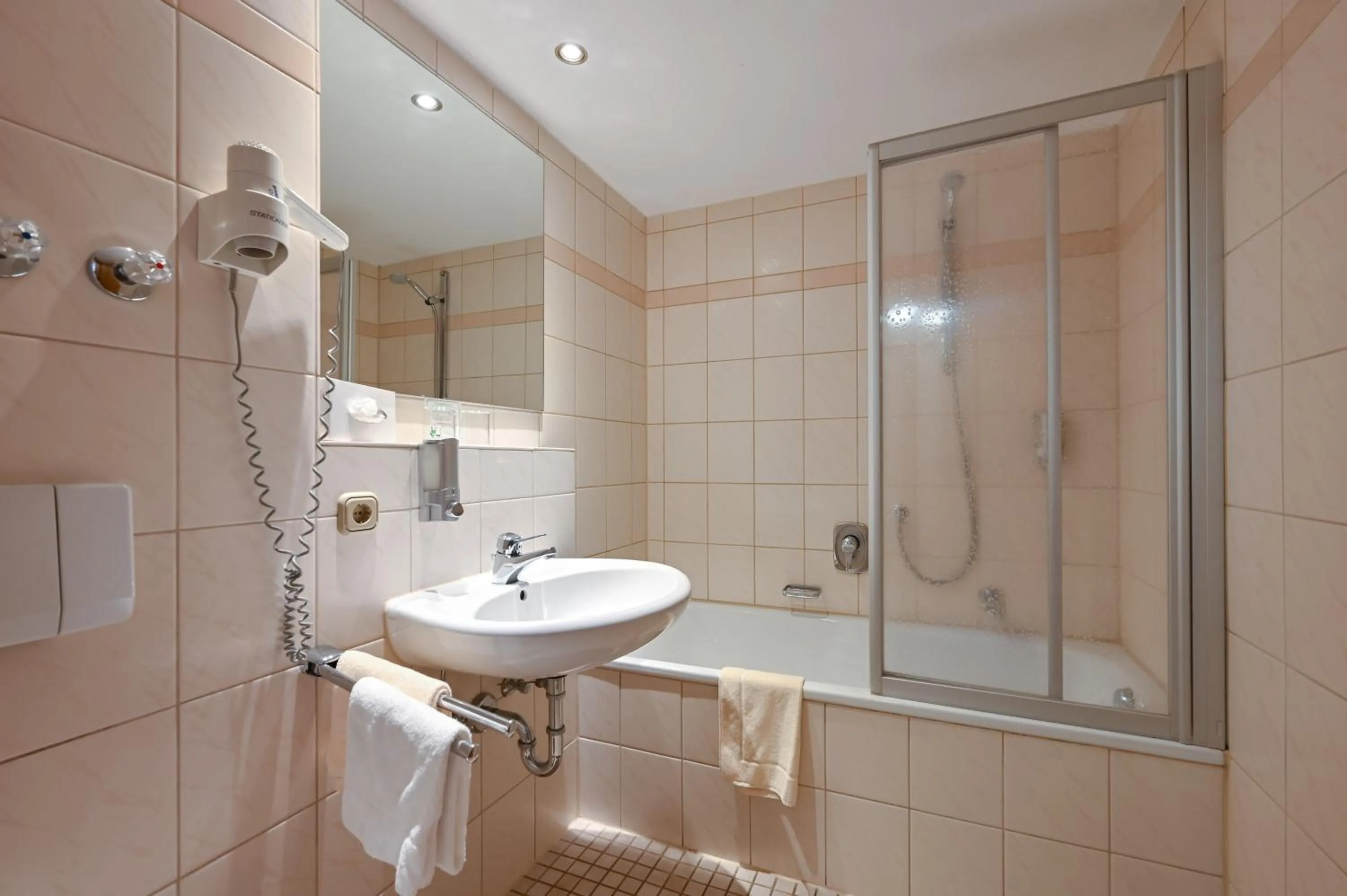 Bathroom in Hotel Weinbauer