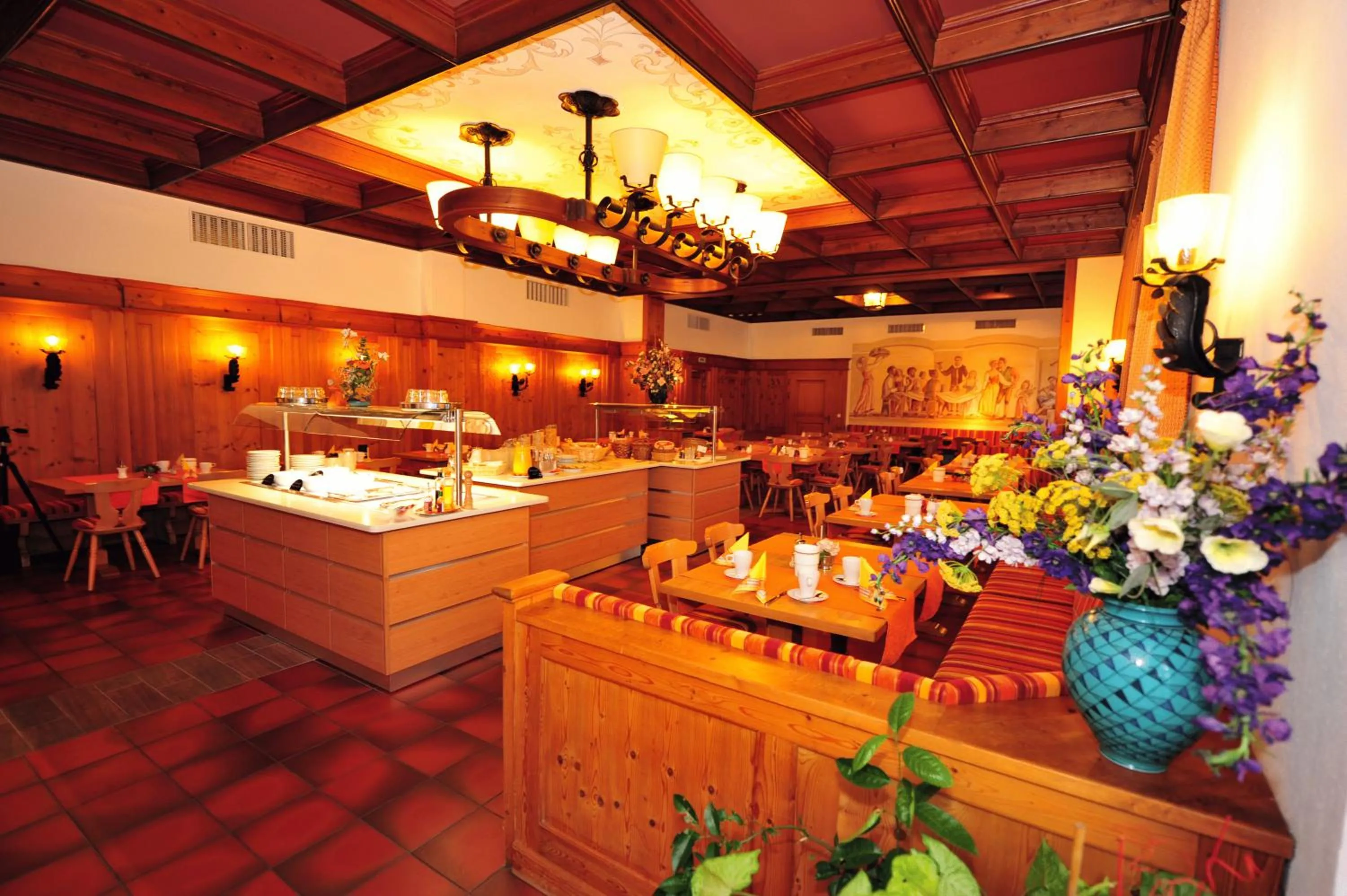 Restaurant/places to eat in Hotel Weinbauer