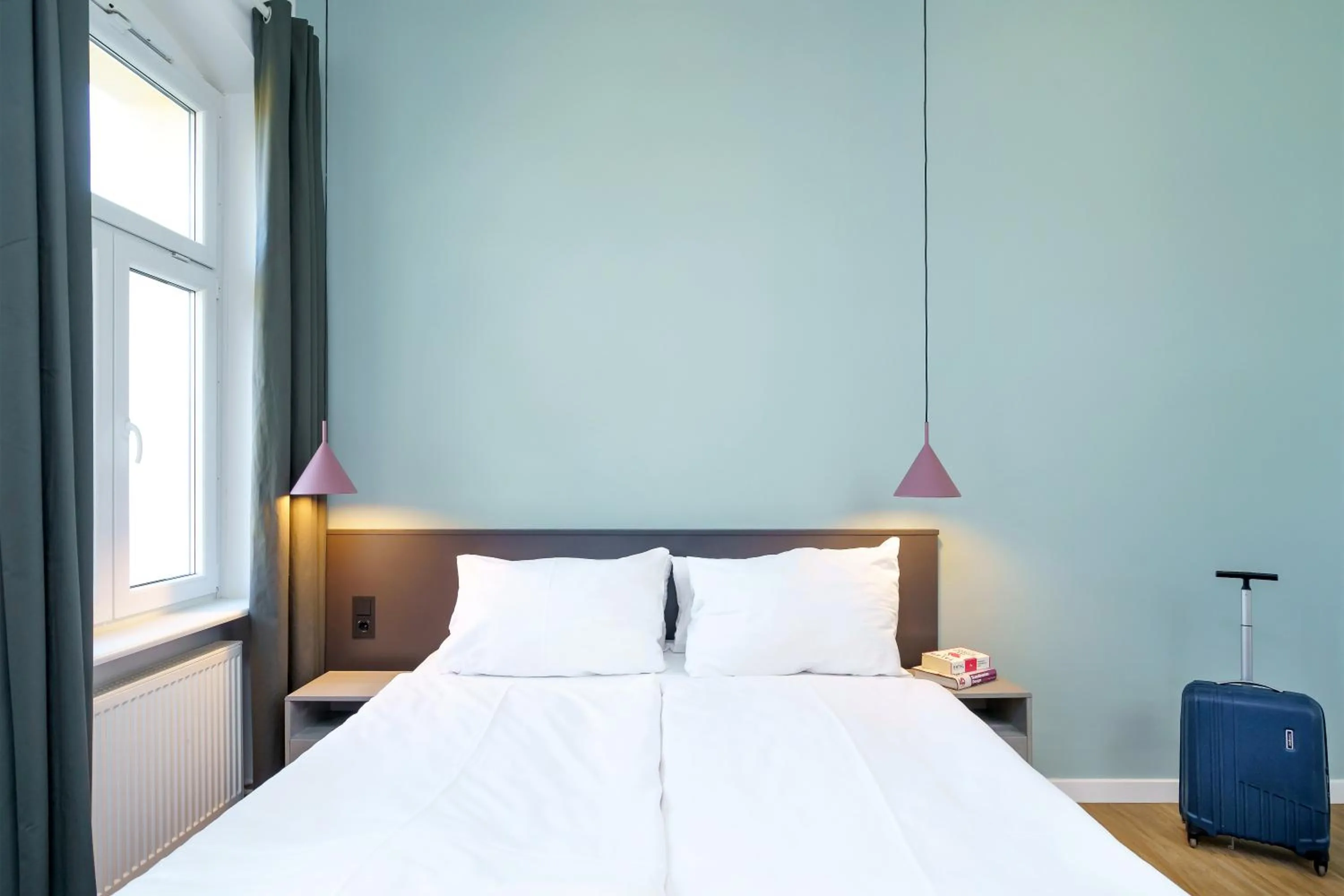 Bedroom, Bed in BENSIMON apartments Mitte/Wedding