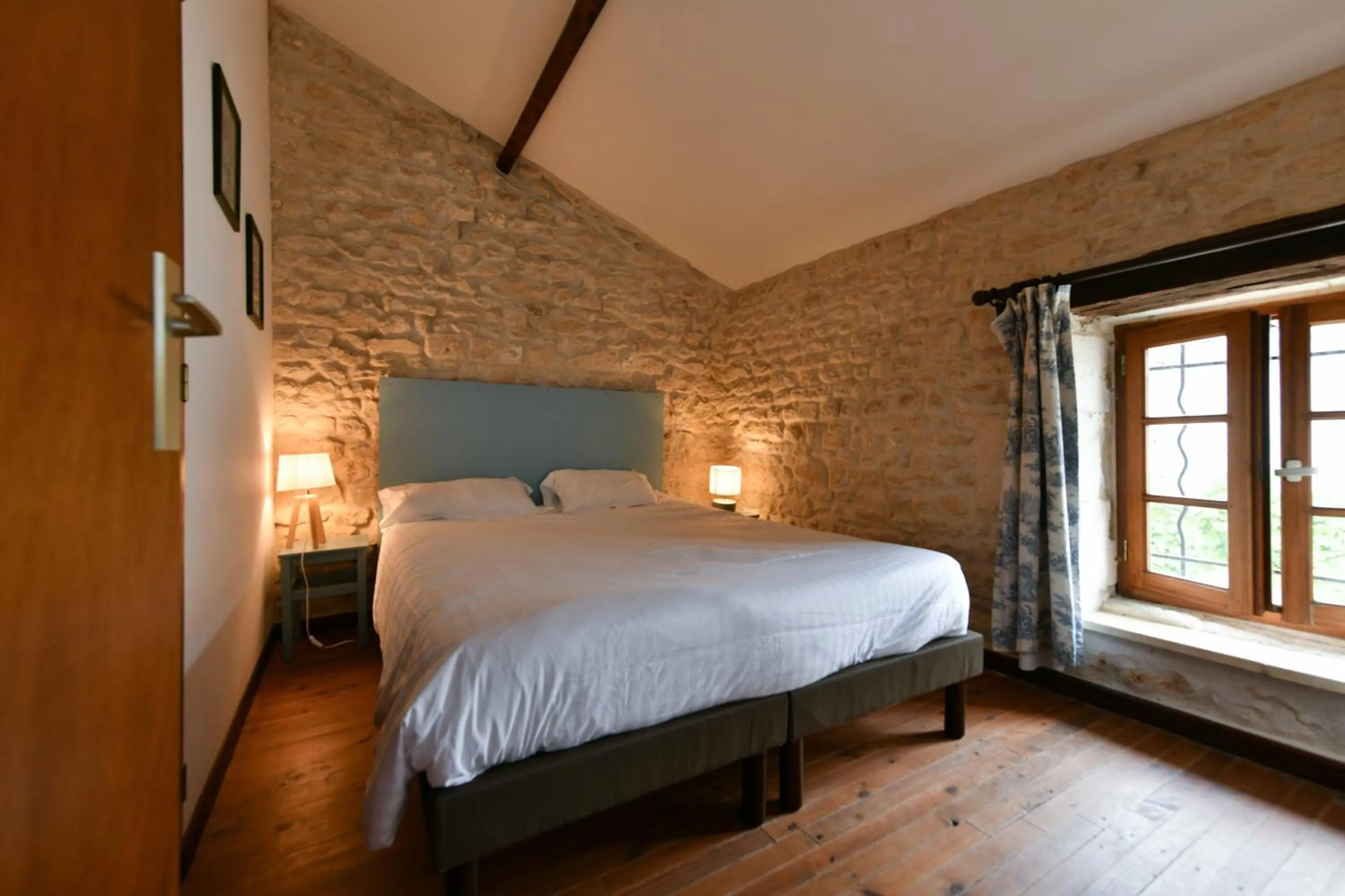 Two-Bedroom House in Domaine Les Granges