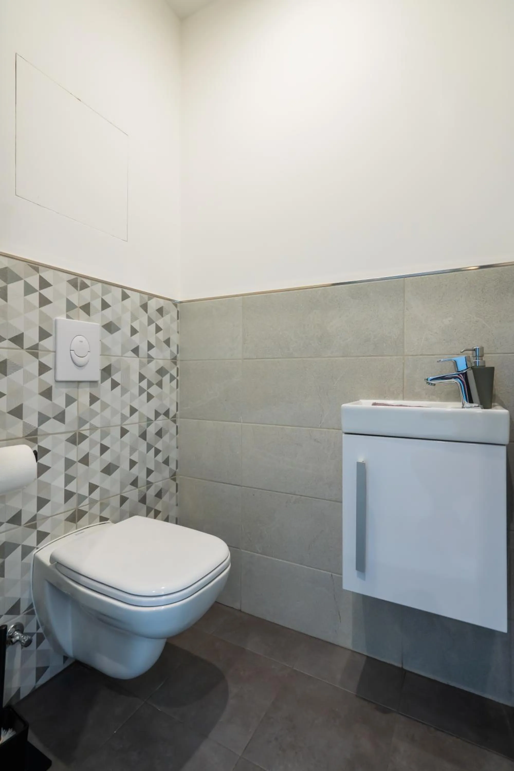 Toilet in MyFlat Casa Galerius Apartment