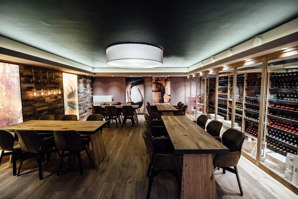 Restaurant/places to eat in Hotel Schmachtendorf