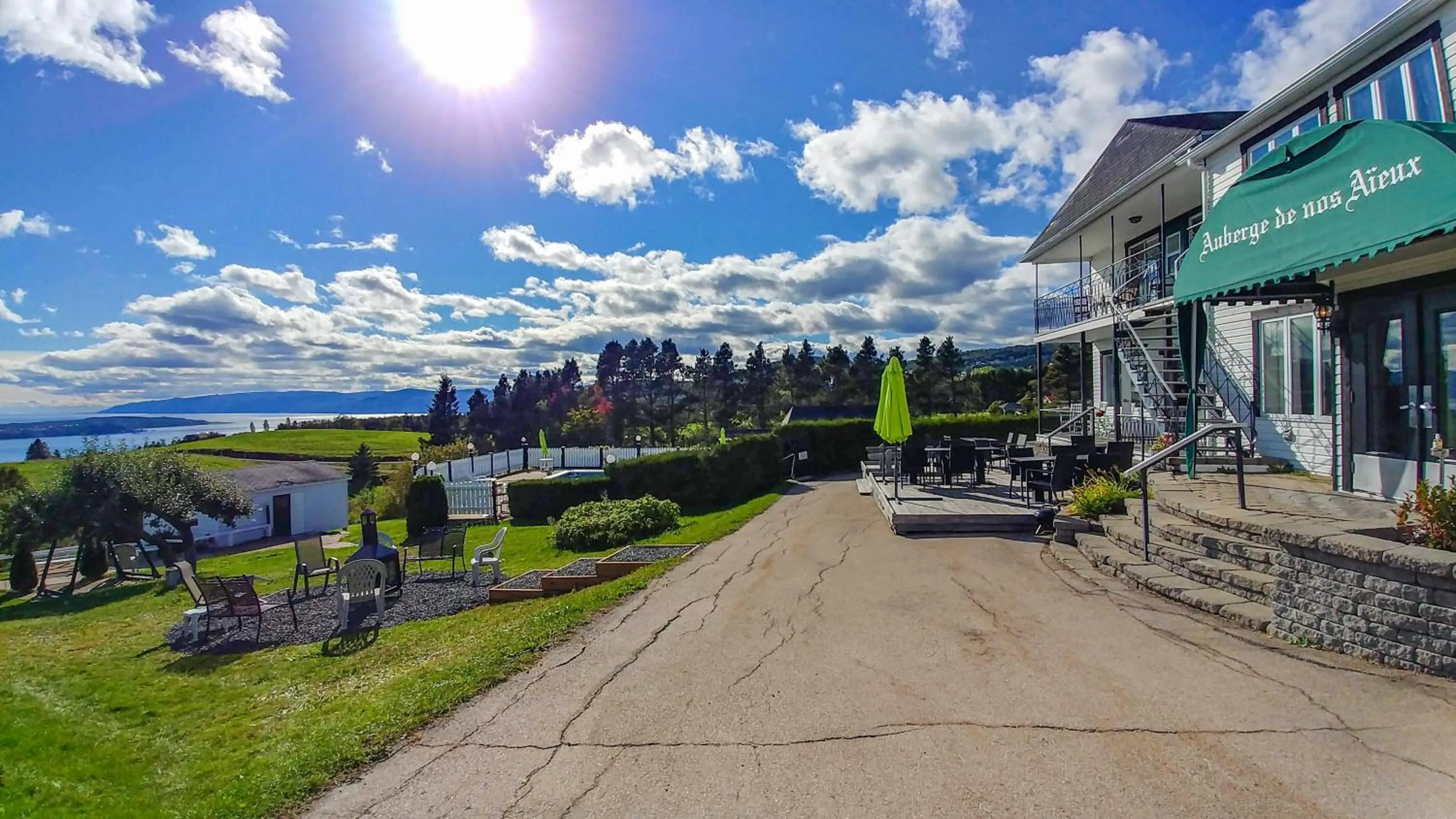 Garden in Auberge de nos Aieux
