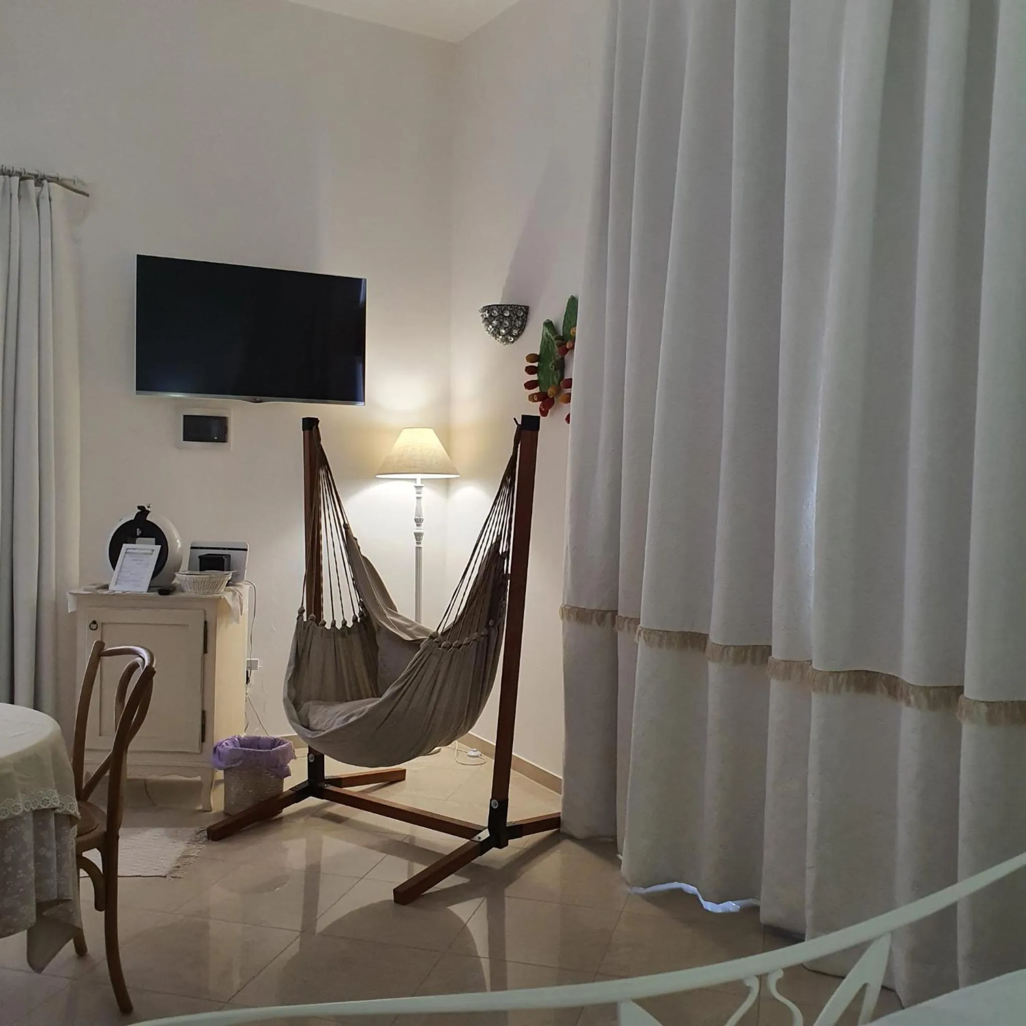 Bedroom in White Suite Polignano 08