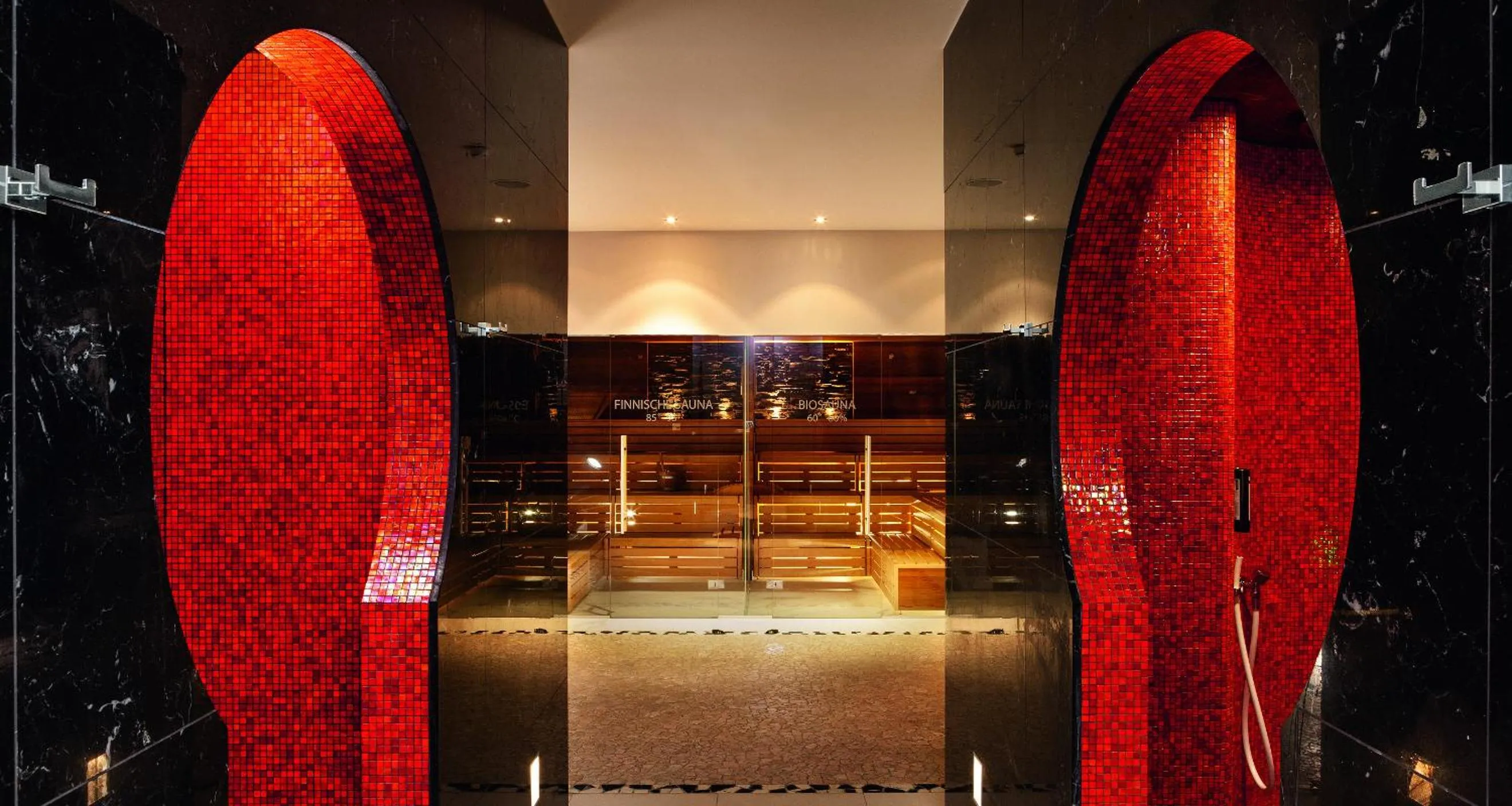 Spa and wellness centre/facilities in Hotel Maximilian’s