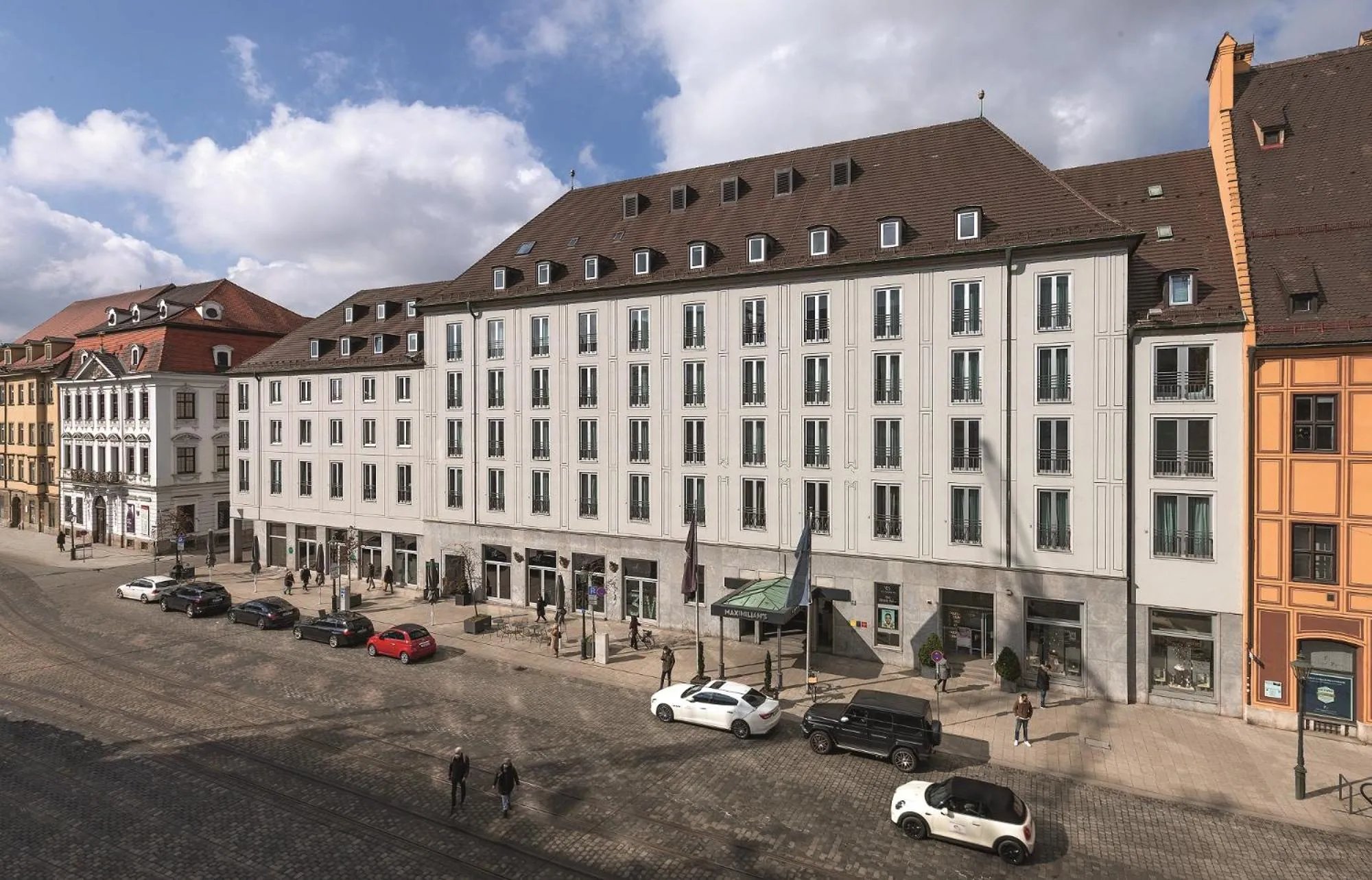 Property building in Hotel Maximilian’s