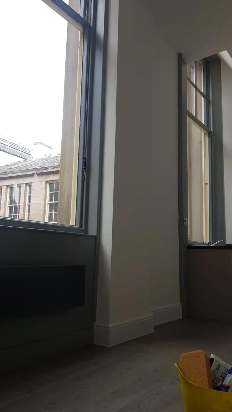 16 Queen Avenue Collection by Happy Days