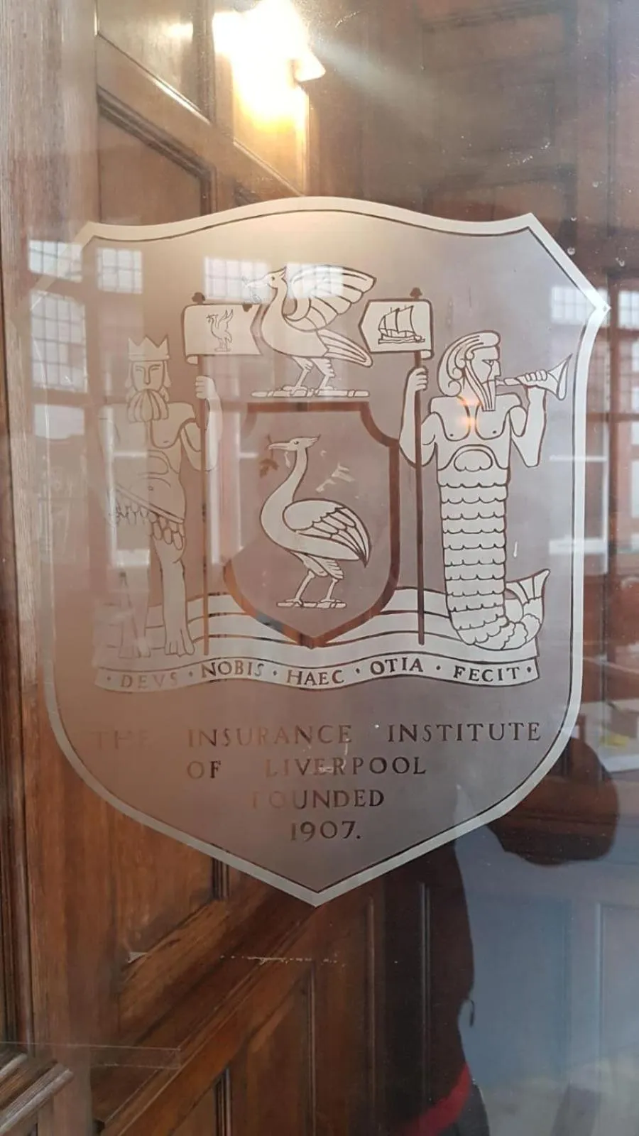 Decorative detail in 16 Queen Avenue Collection by Happy Days