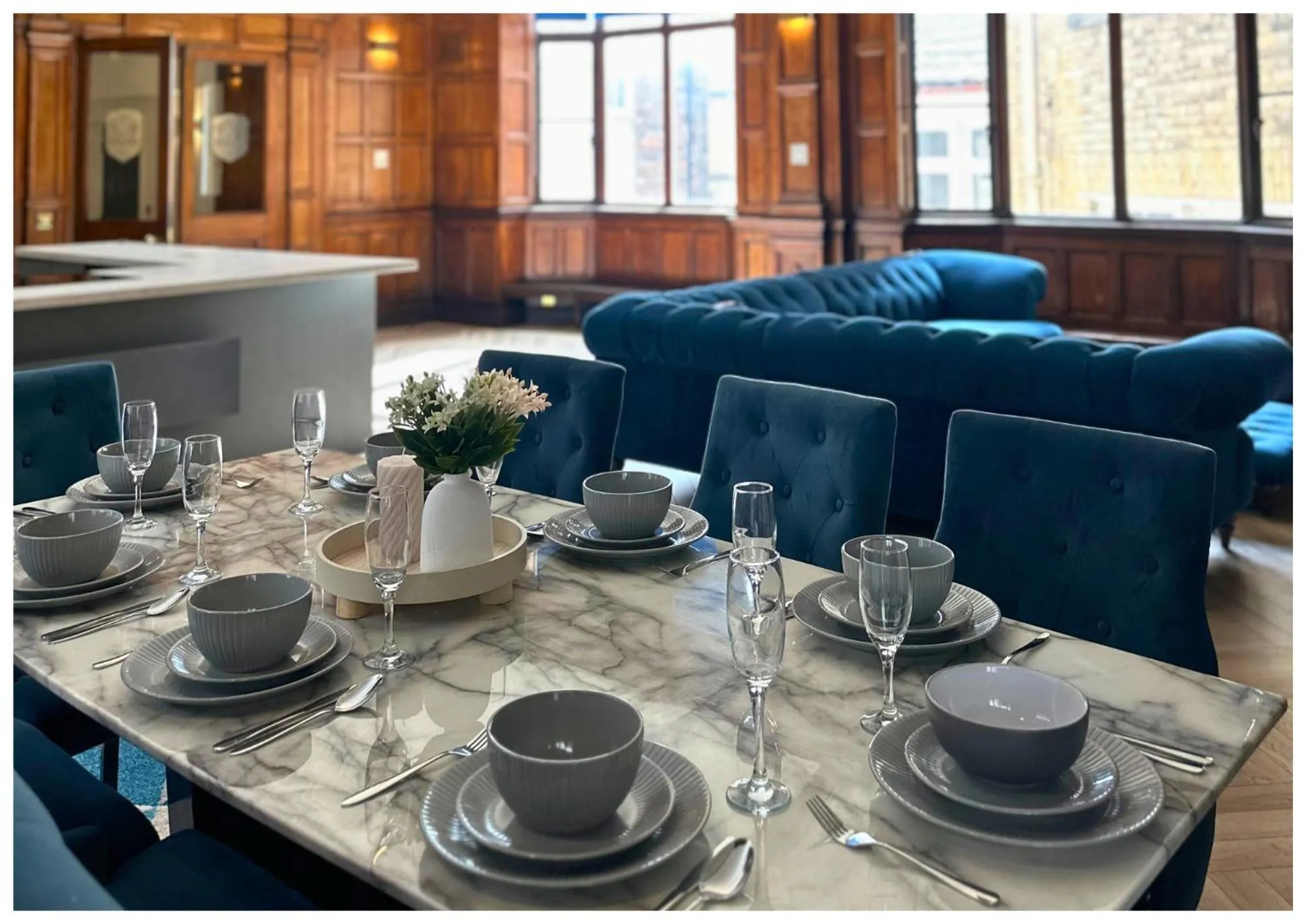 Dining area in 16 Queen Avenue Collection by Happy Days