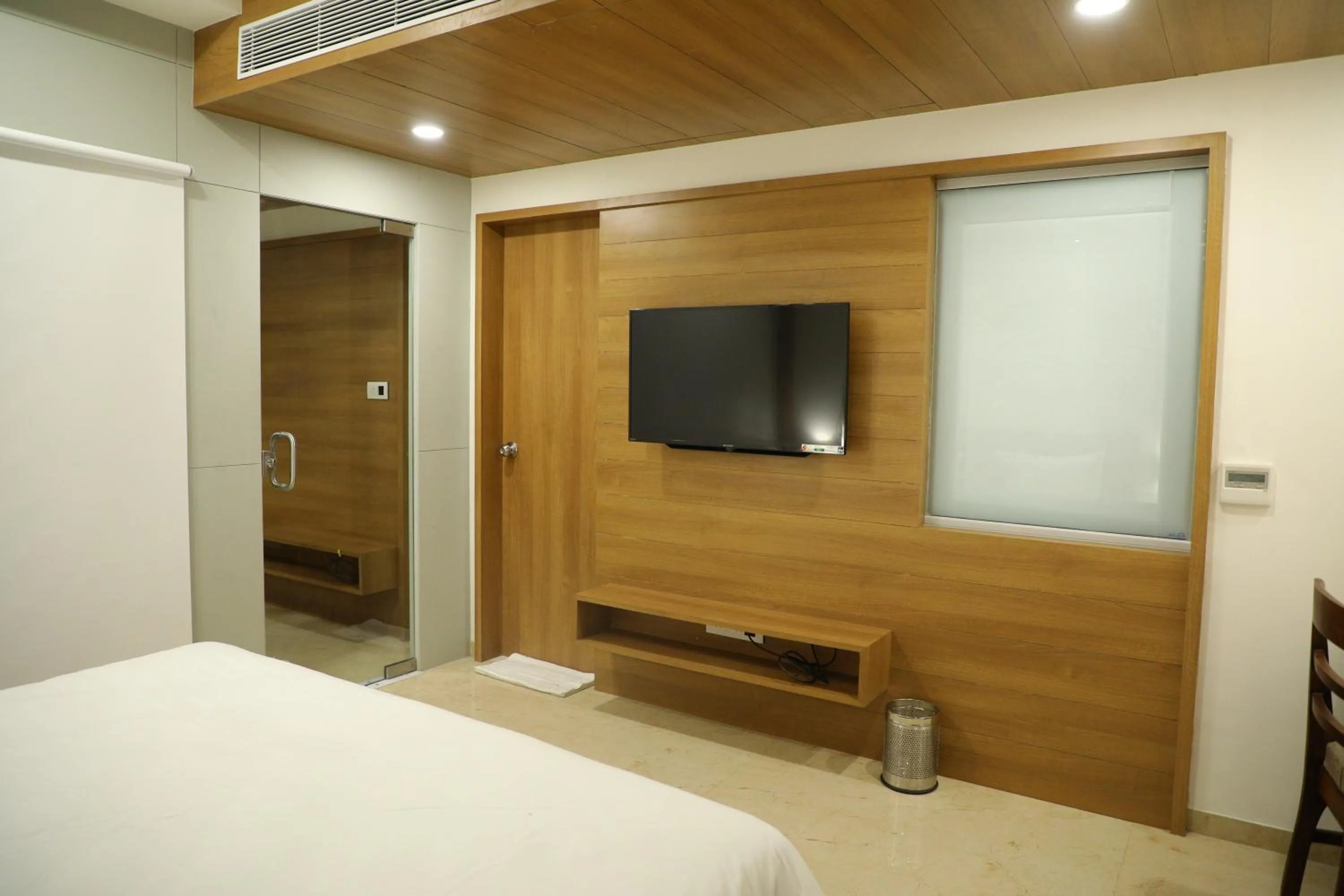 TV and multimedia, Bed in VITS The Somnath Gateway