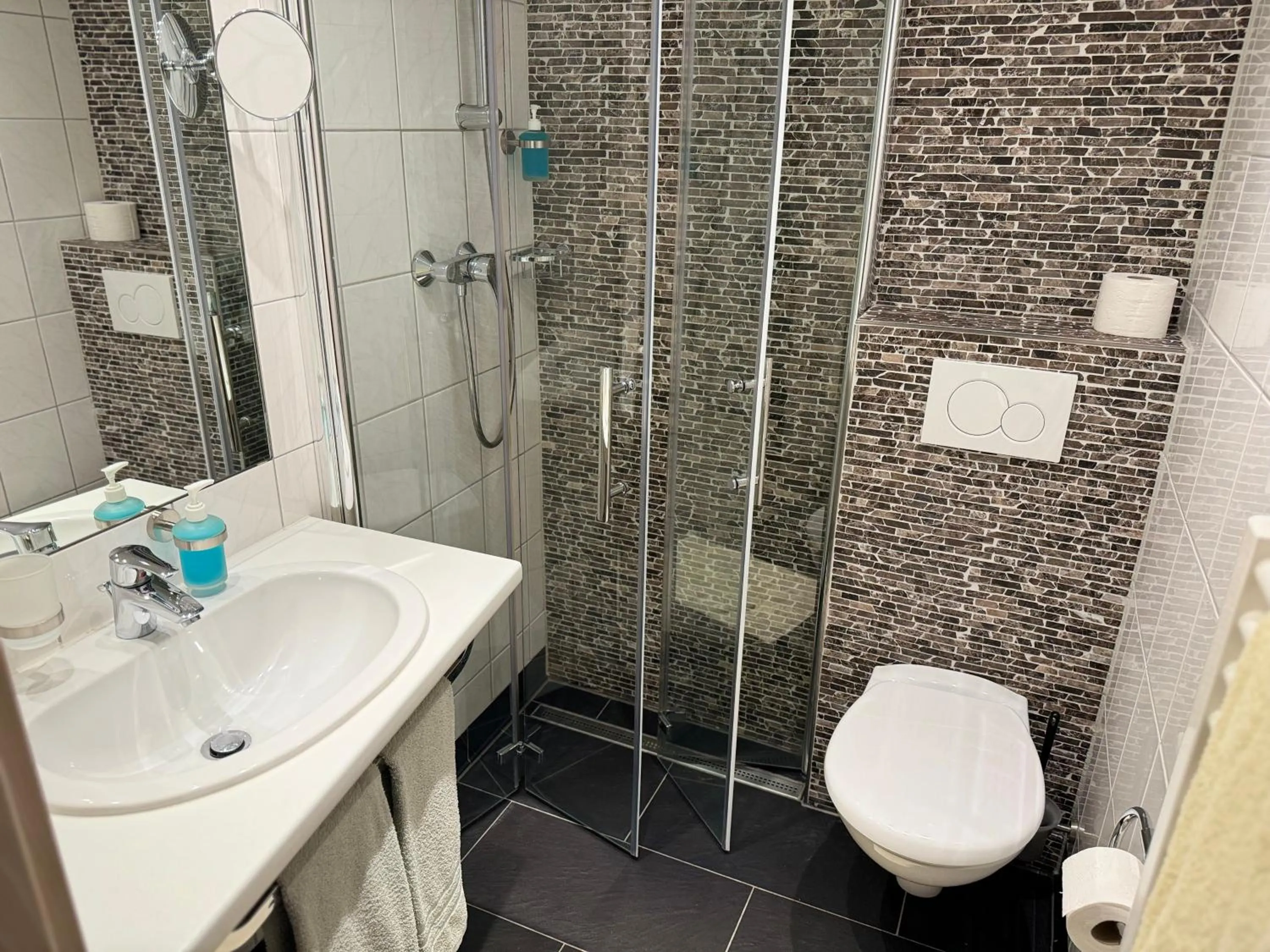 Bathroom in Hotel Haase