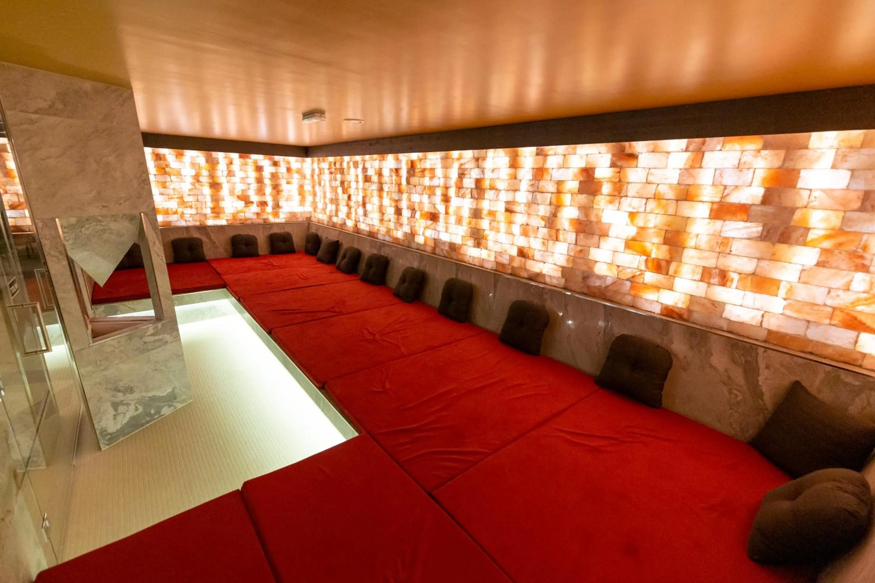 Spa and wellness centre/facilities in Allure Healthy Hotel & Spa