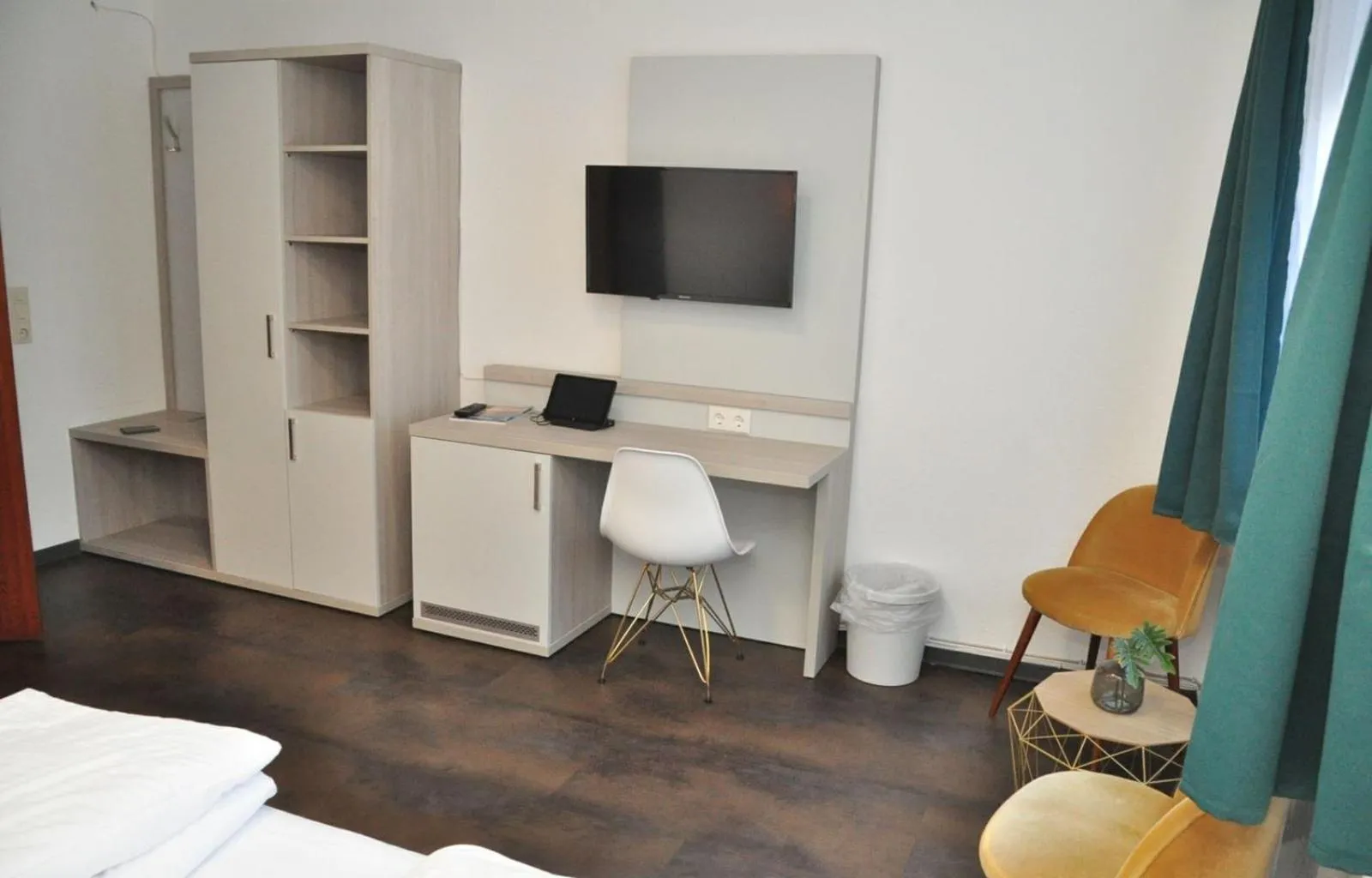 Photo of the whole room in Hotel Am Martinsberg