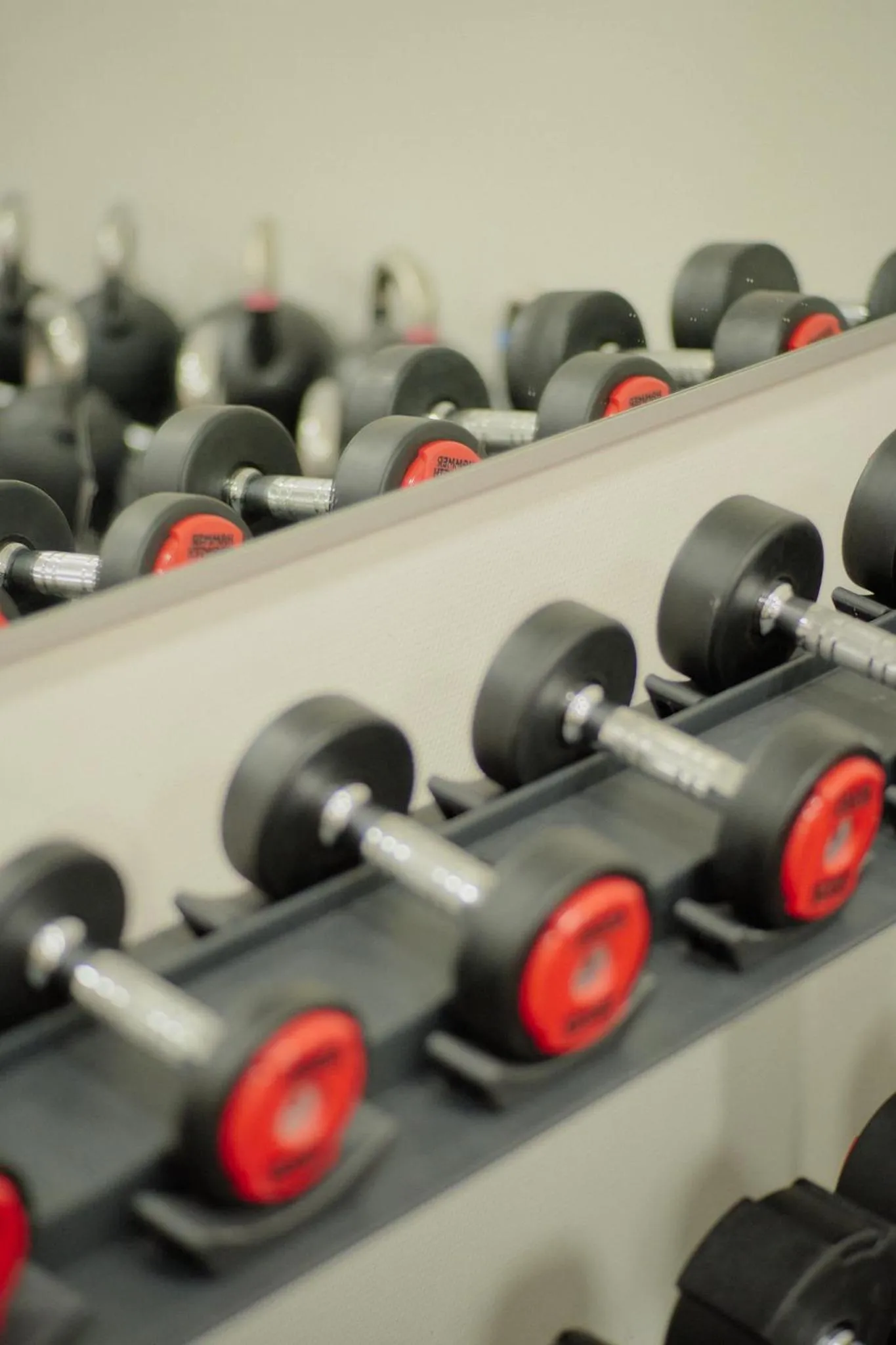 Fitness centre/facilities in Steigenberger Hotel Treudelberg Hamburg