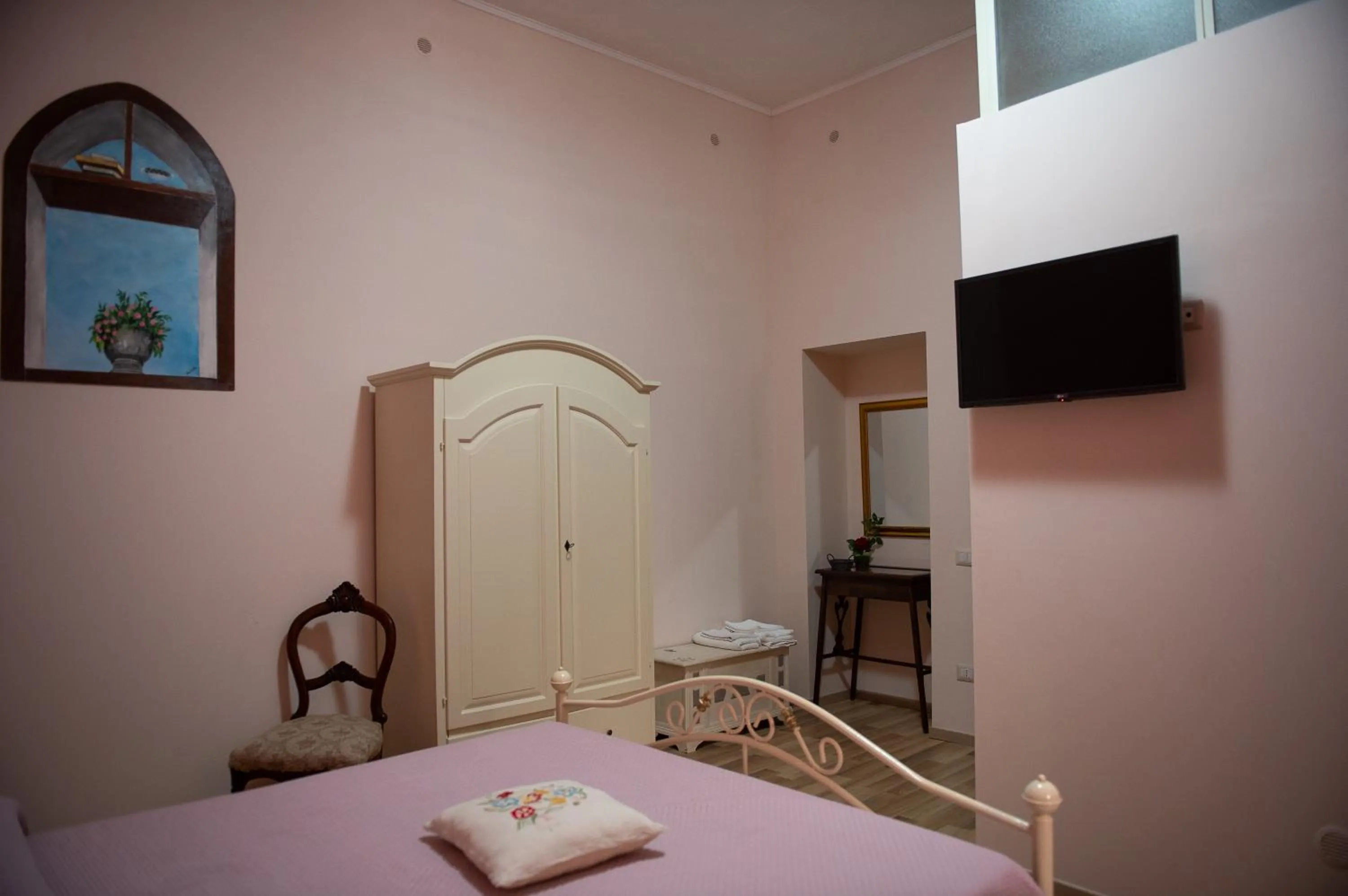 Bed in Mandevilla Home