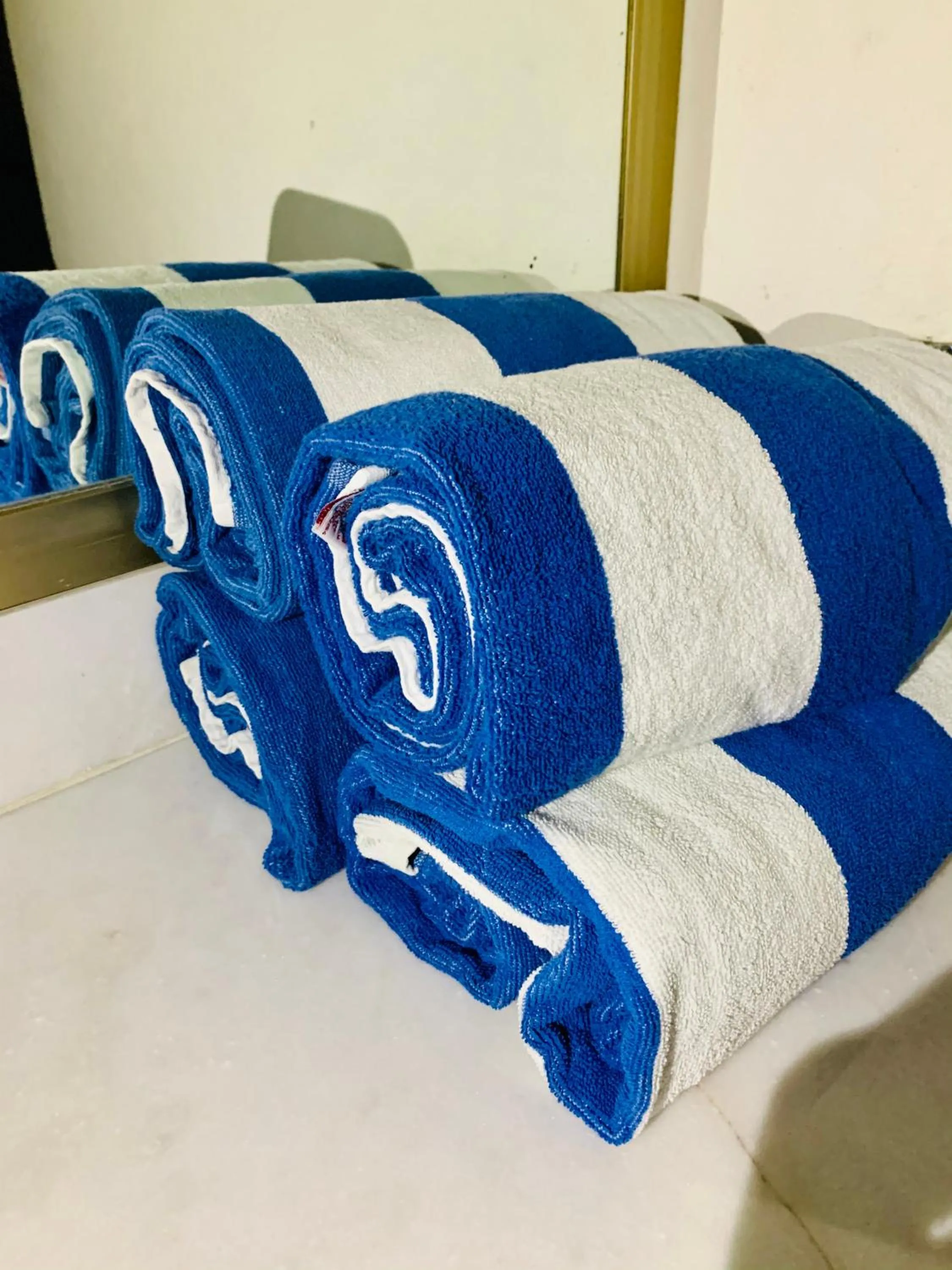 Bed in VILLA PARA 5P 4A 1M dentro del Hotel a un lado del Krystal IXTAPA Con Playa WiFi