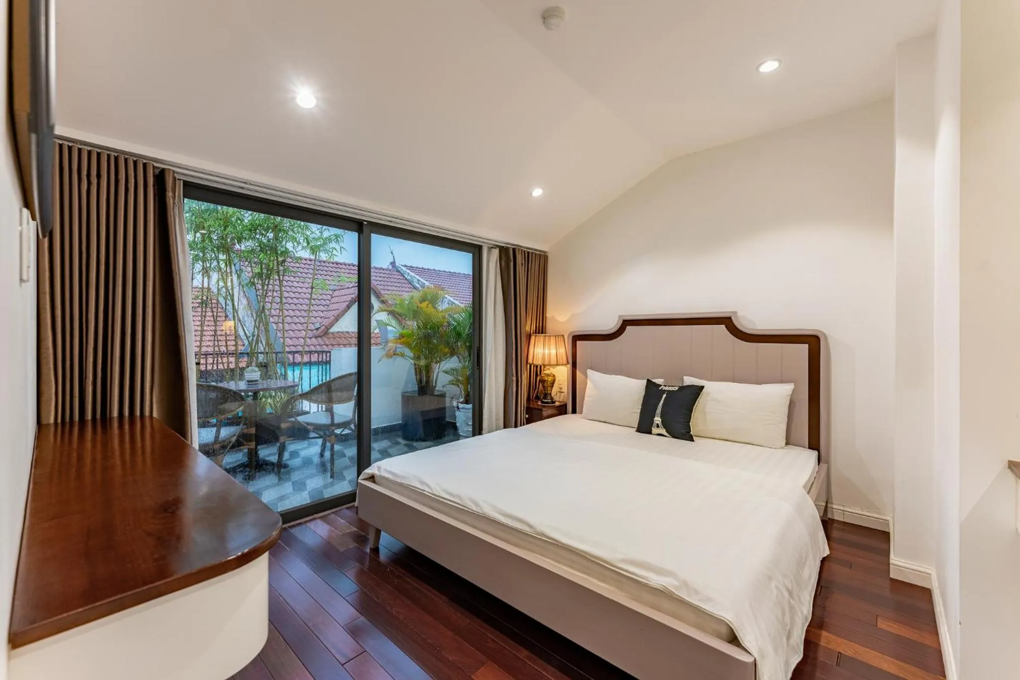 Bed in Ngan Ha 2 Apartment