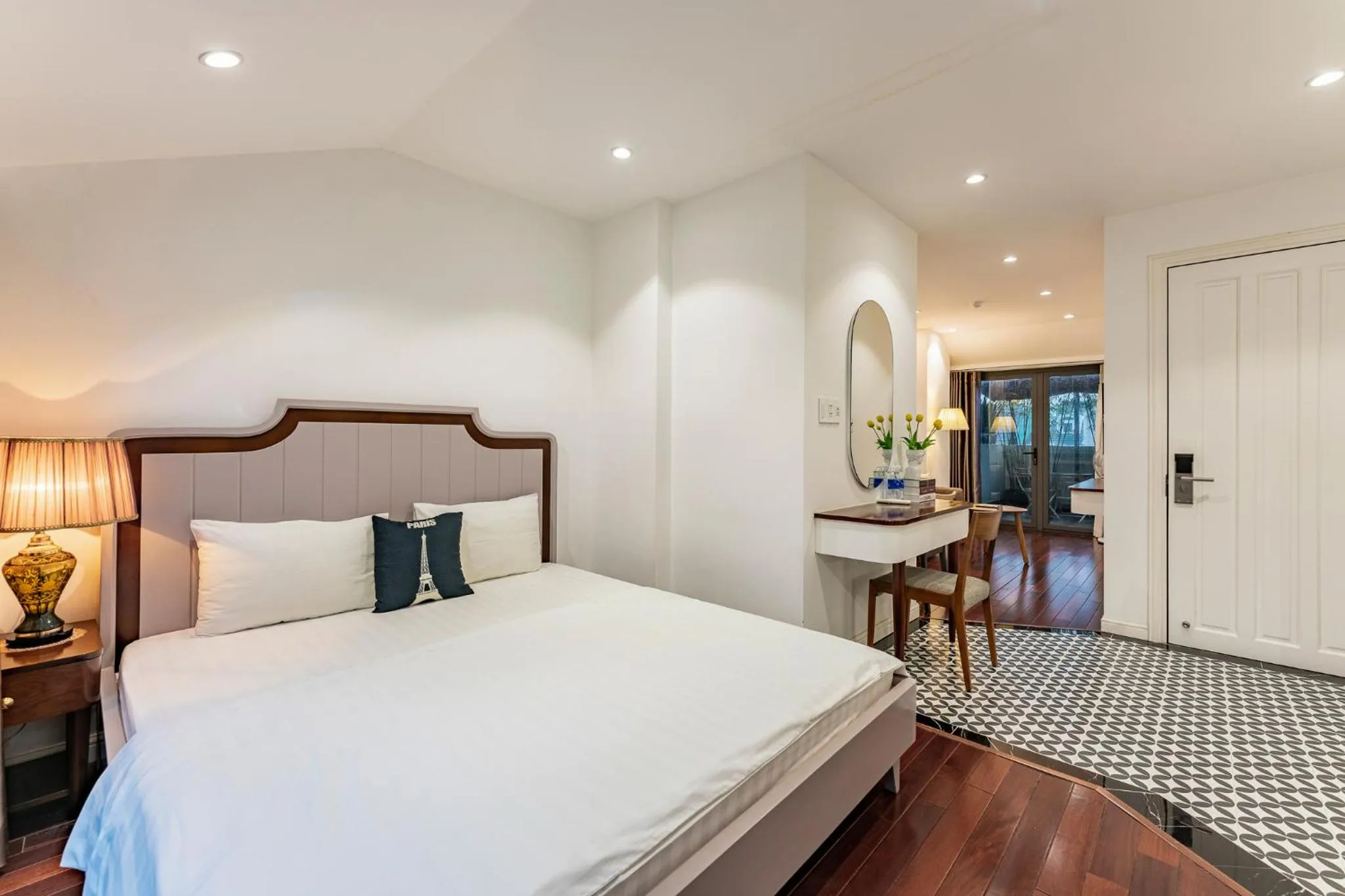 Bed in Ngan Ha 2 Apartment