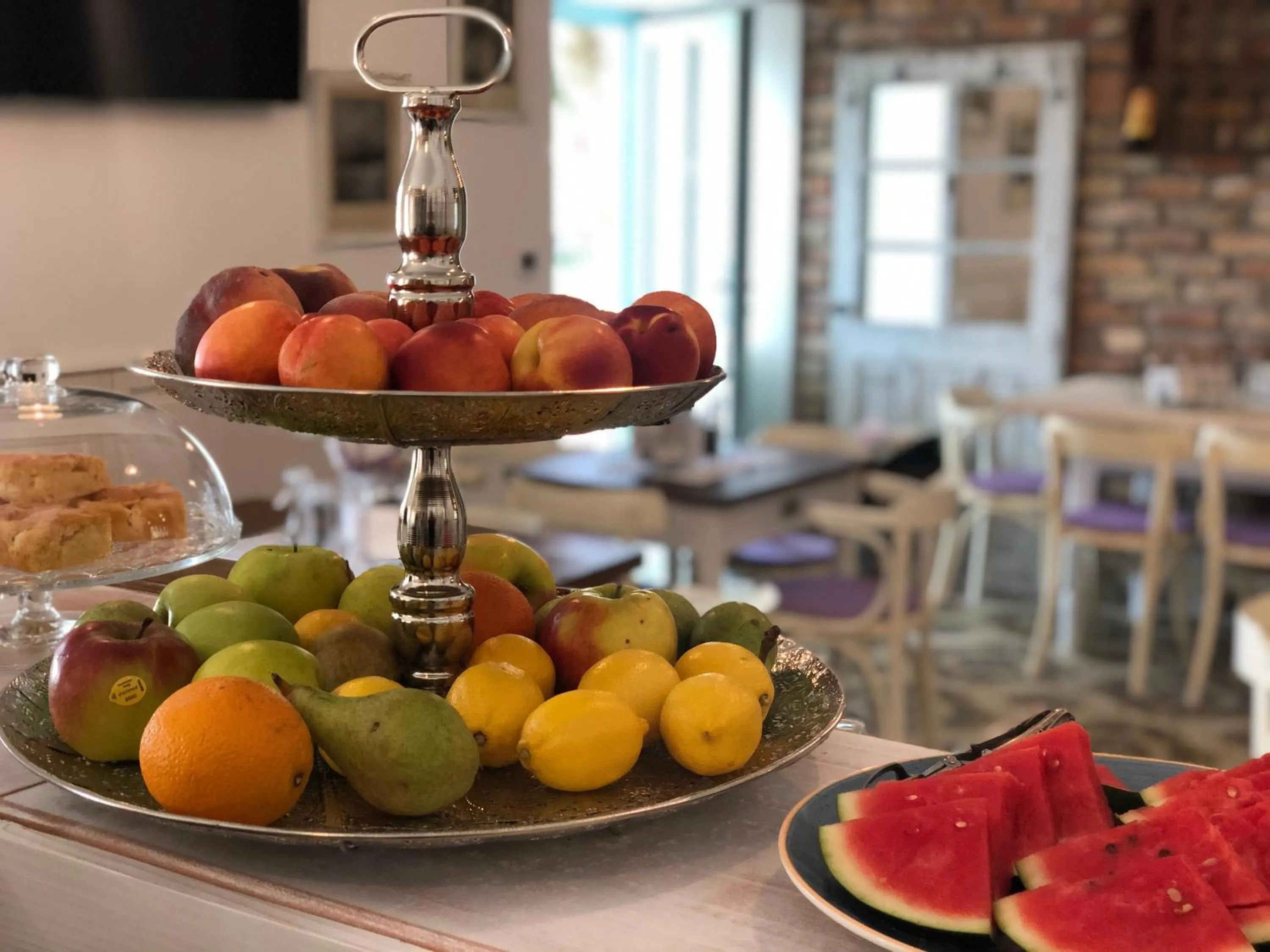 Breakfast in Villa Bella