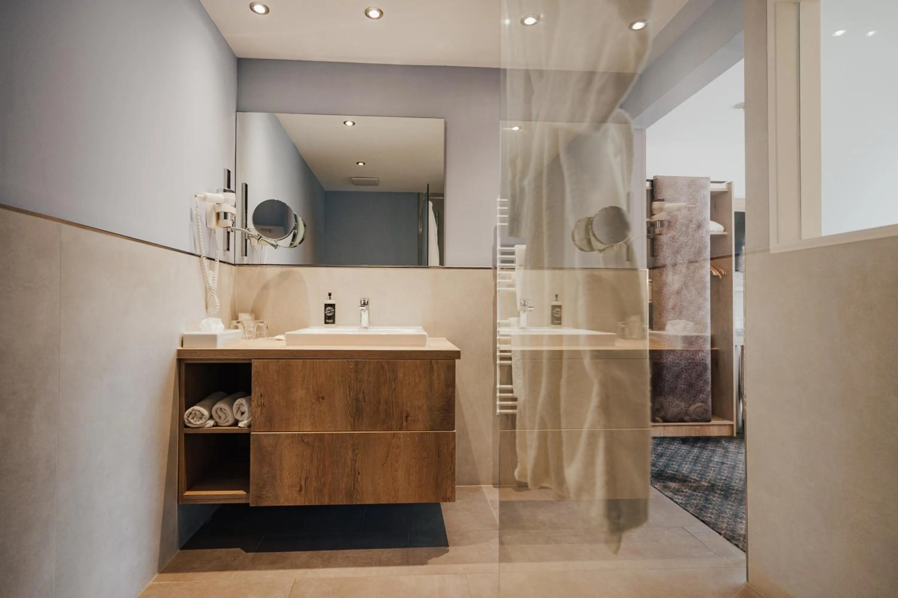 Bathroom in Landgasthof & Hotel zur Rose Berg